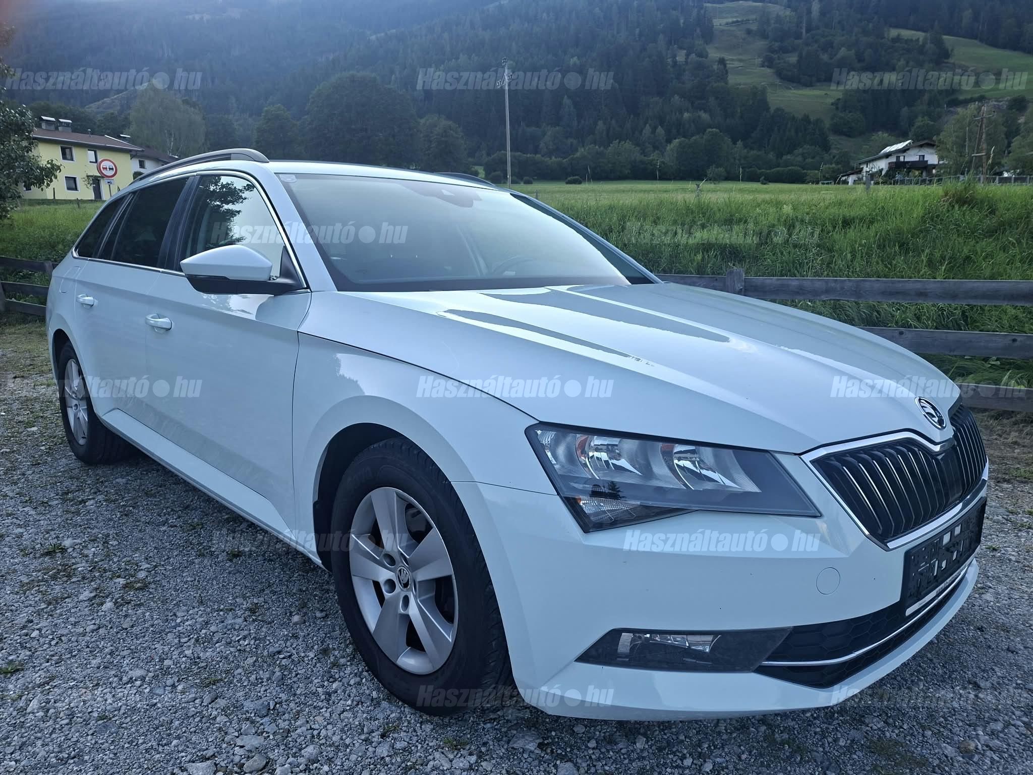 SKODA SUPERB 2016/10 - 1