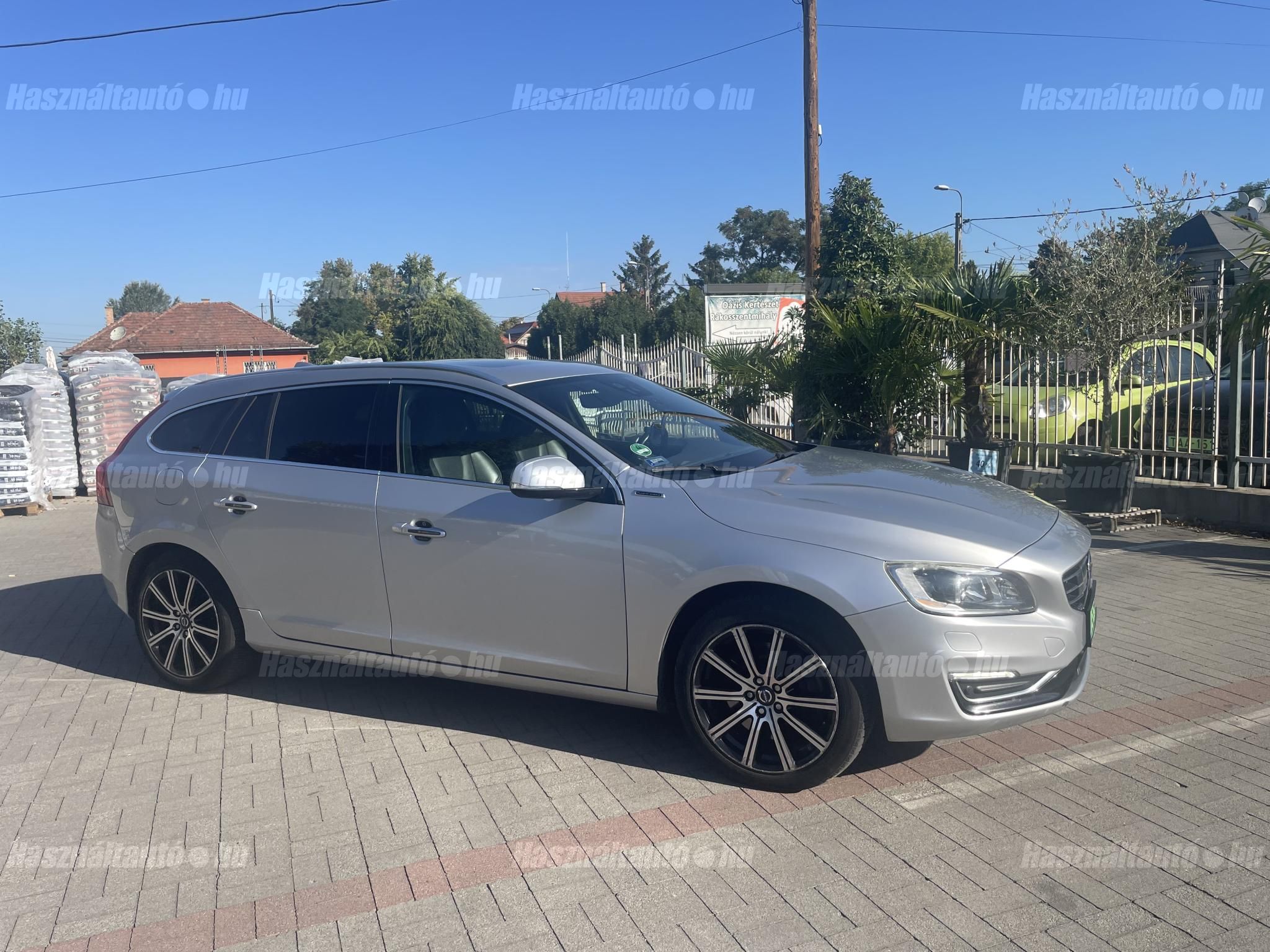 VOLVO V60 2014/12 - 1