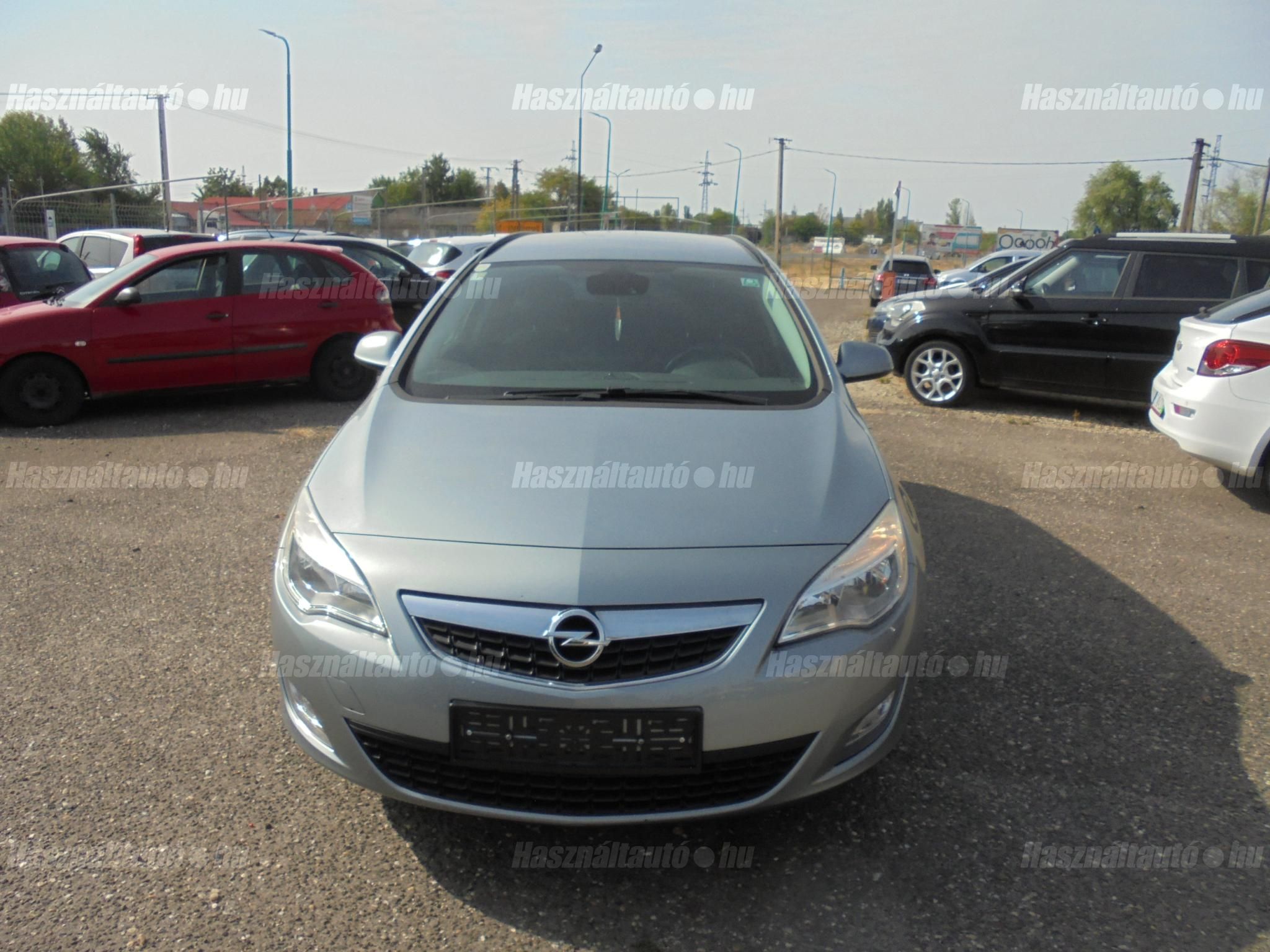 OPEL ASTRA J 2011/8 - 1