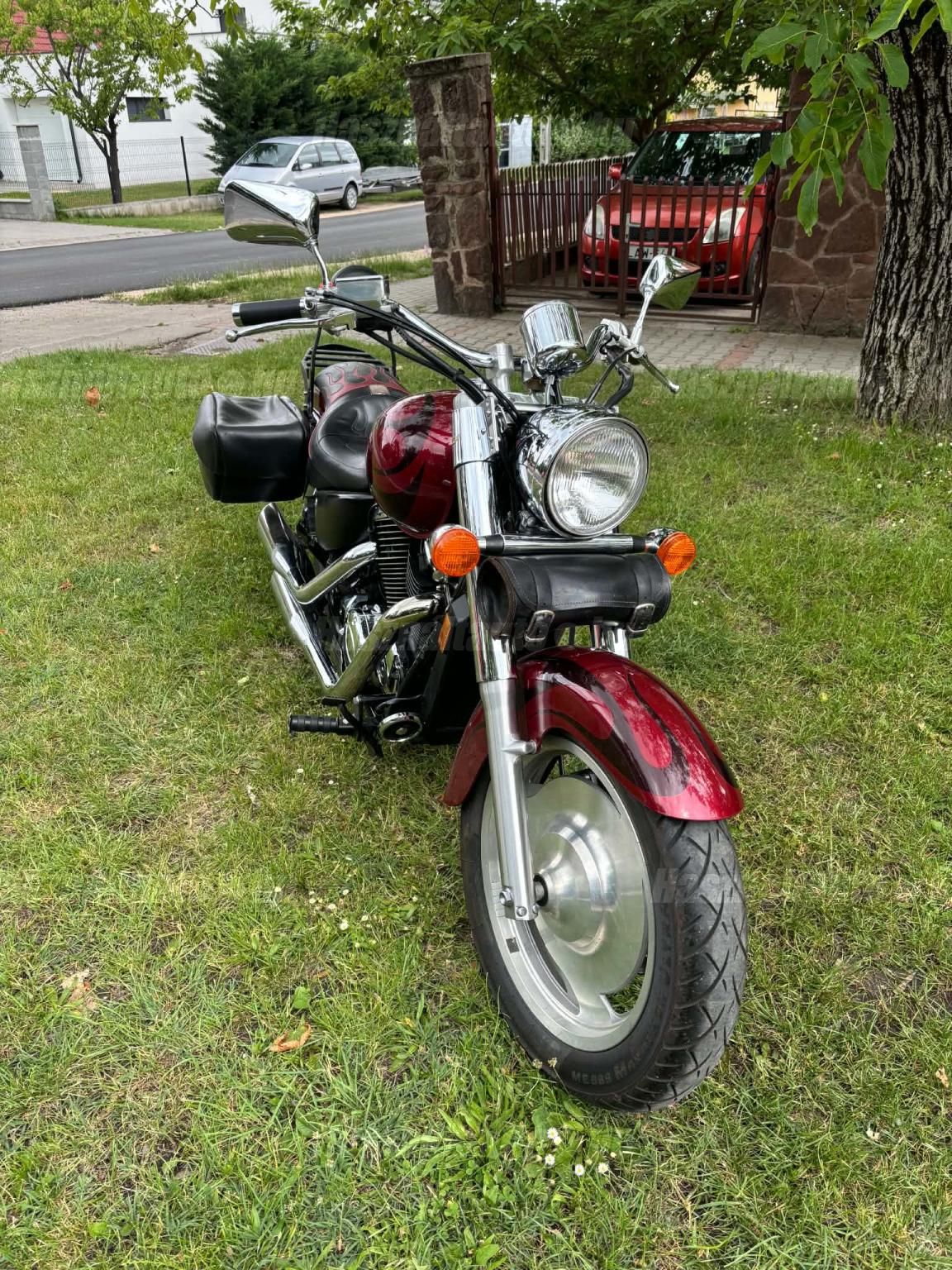 HONDA VT 1100 C2 2001/12 - 1