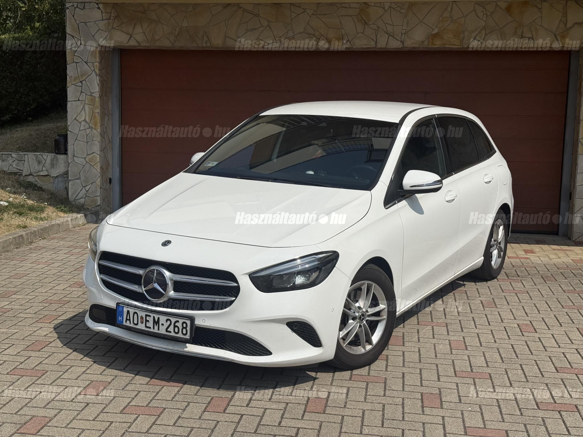 MERCEDES-BENZ B 200 2020/11 - 1