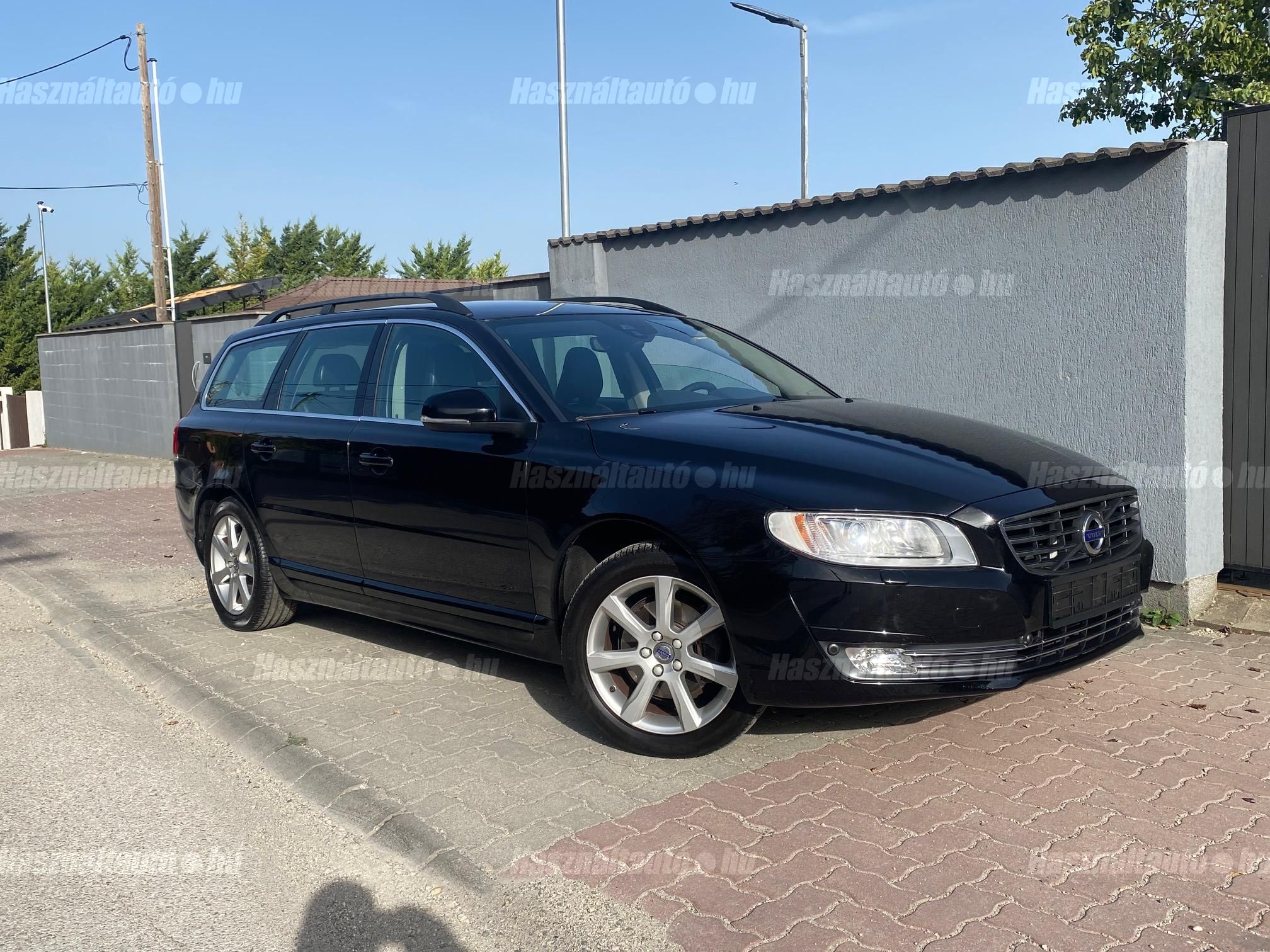 VOLVO V70 2016/2 - 1