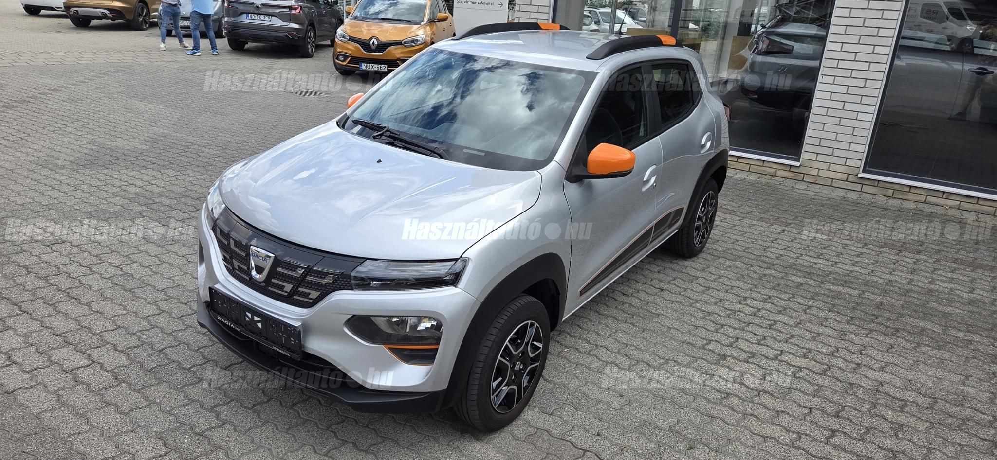 DACIA SPRING 2022/11 - 1