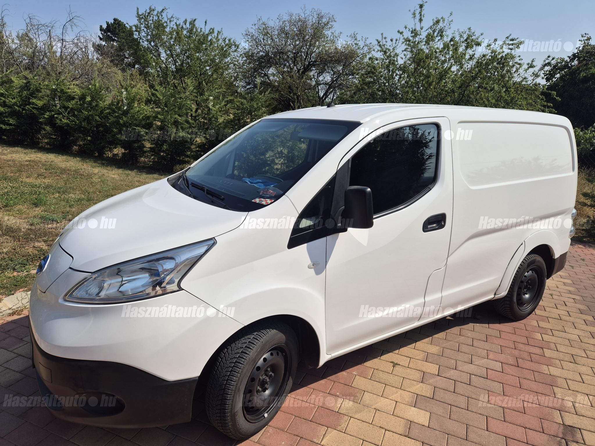 NISSAN NV200 2017/6 - 1