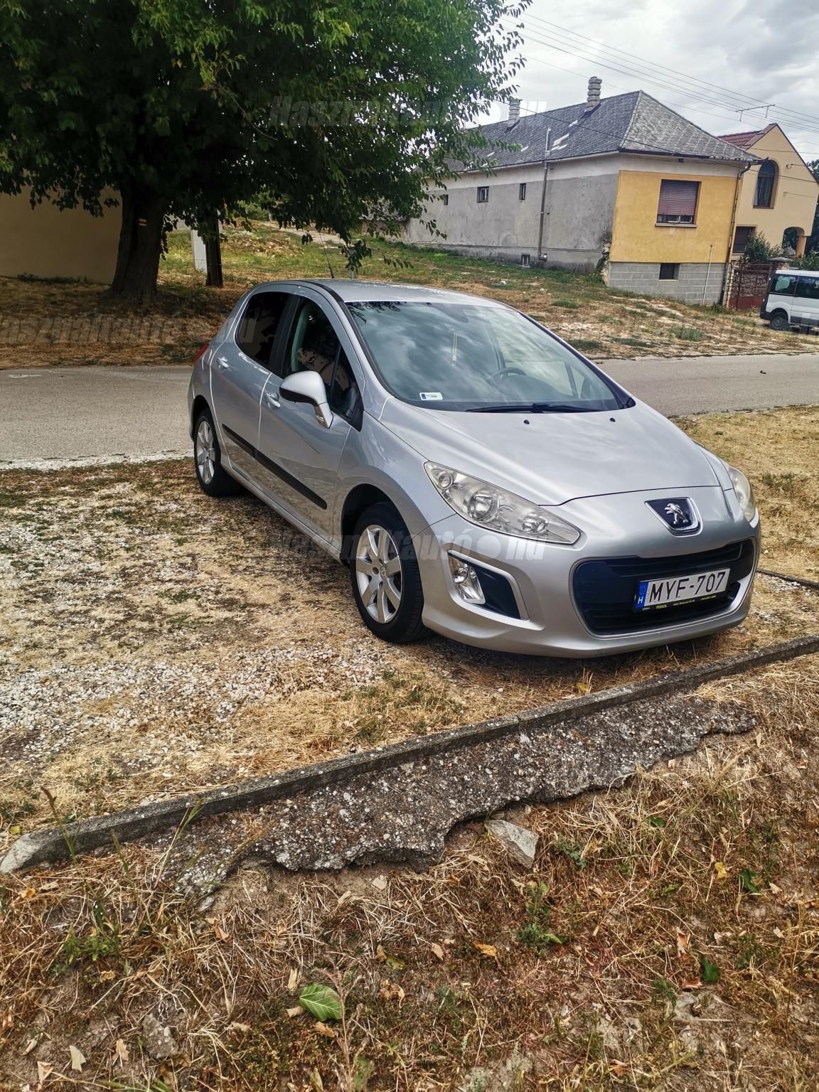 PEUGEOT 308 2012 - 1