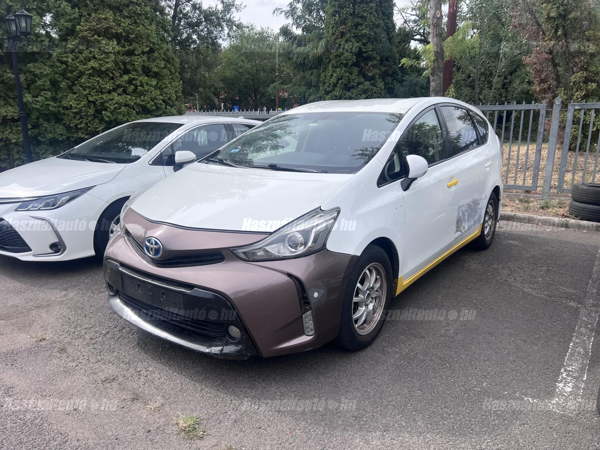 TOYOTA PRIUS+ 2016/7 - 1