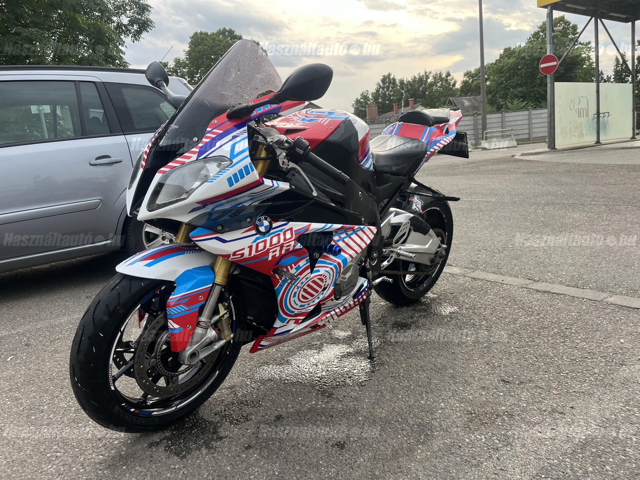 BMW S 1000 RR 2013/6 - 1
