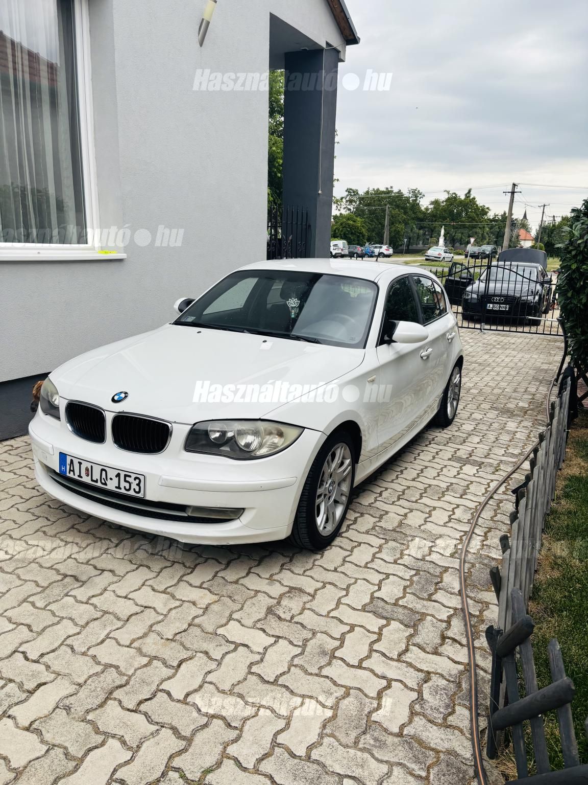 BMW 120 2009/12 - 1