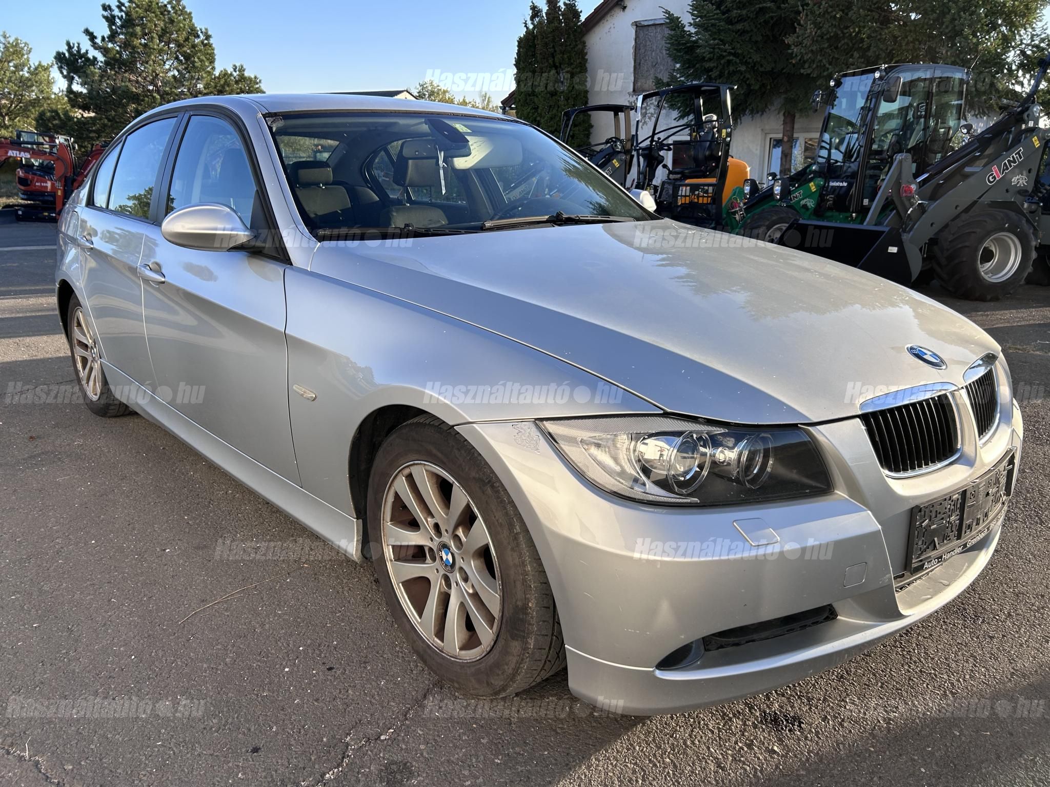BMW 320 2006/8 - 1