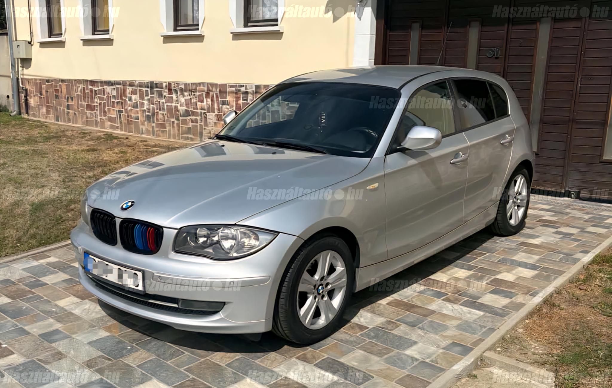 BMW 118 2010/5 - 1