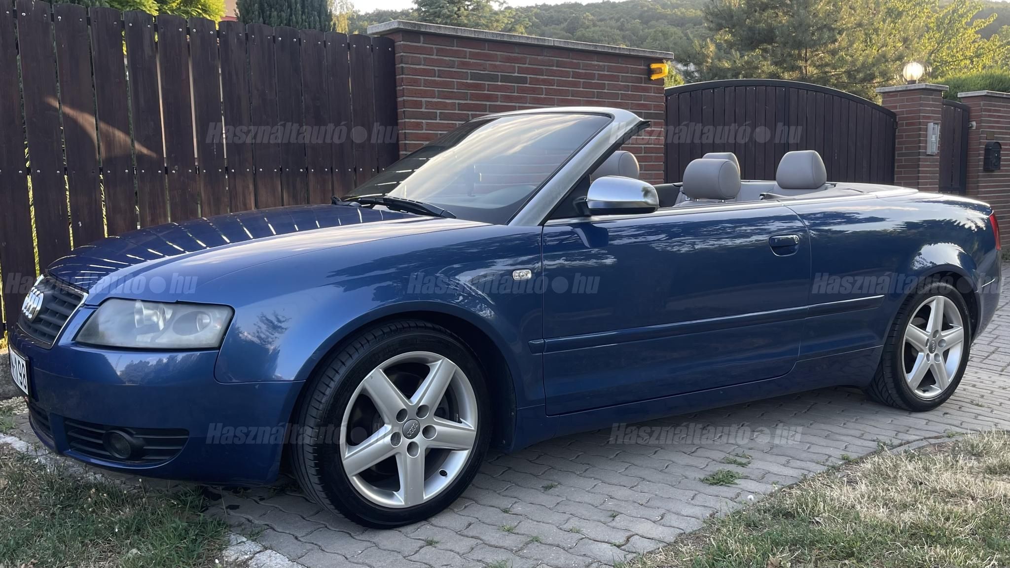 AUDI A4 CABRIO 2003/4 - 1