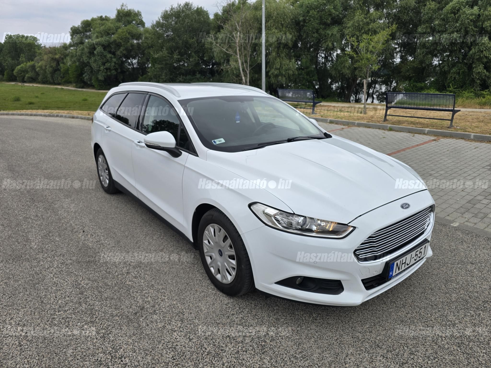 FORD MONDEO 2015/9 - 1