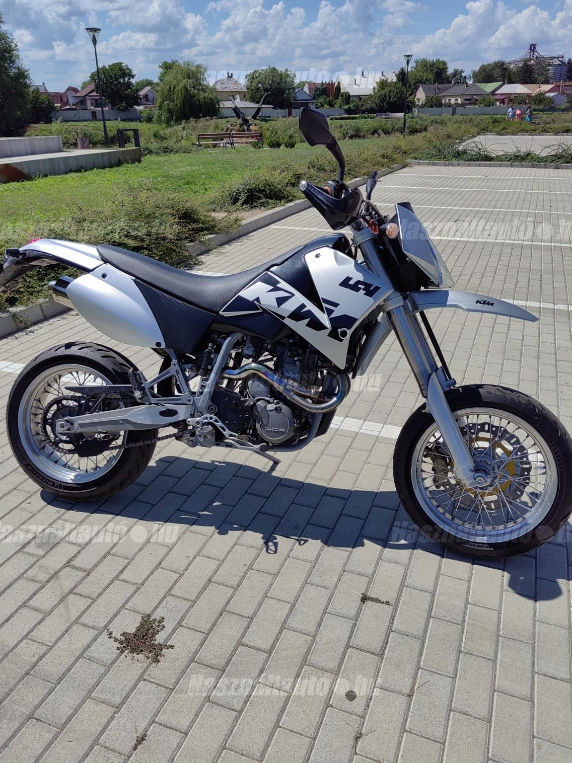 KTM 640 LC4 SUPERMOTO 2003/6 - 1