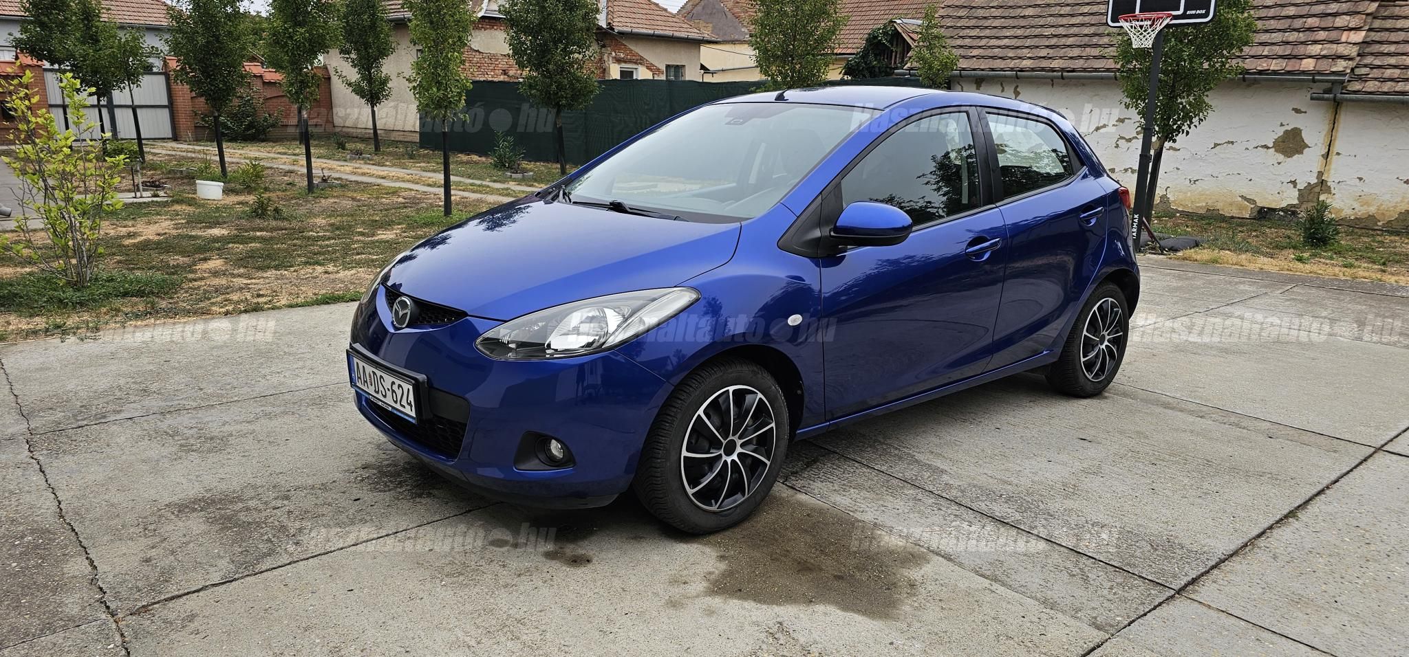 MAZDA 2 2009/9 - 1