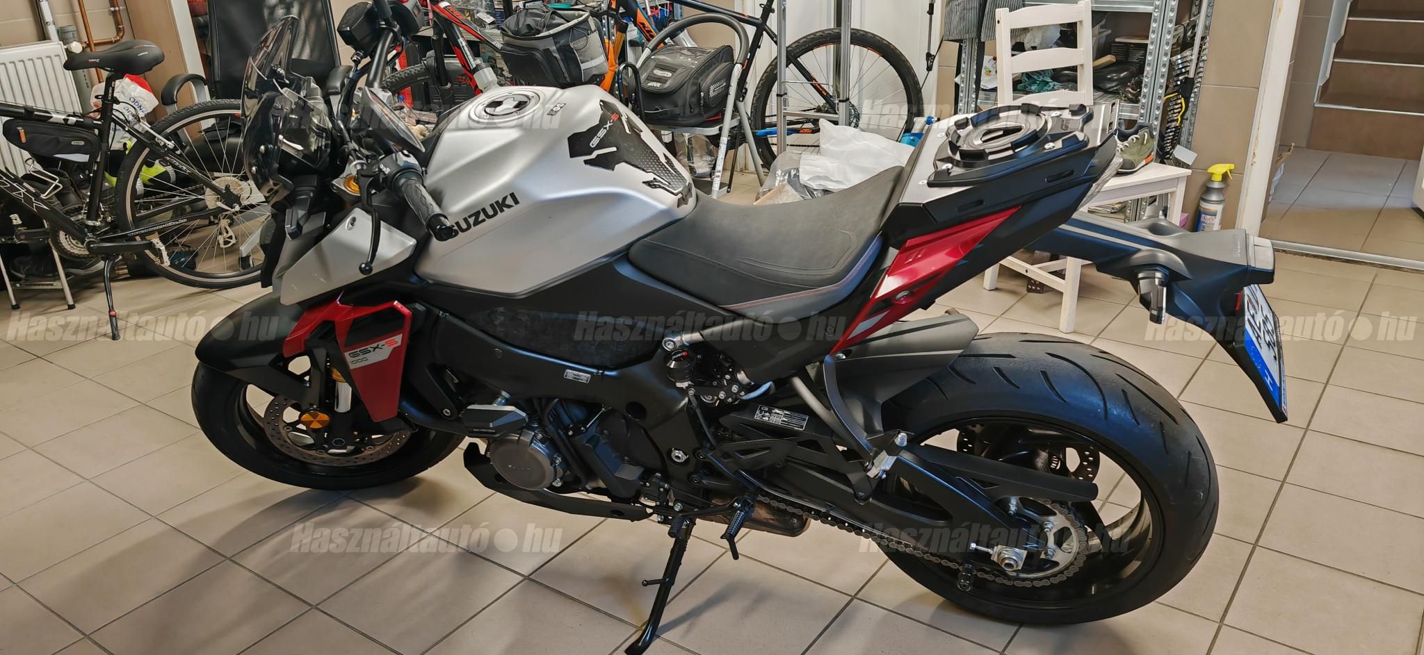 SUZUKI GSX-S 1000 2023 - 1