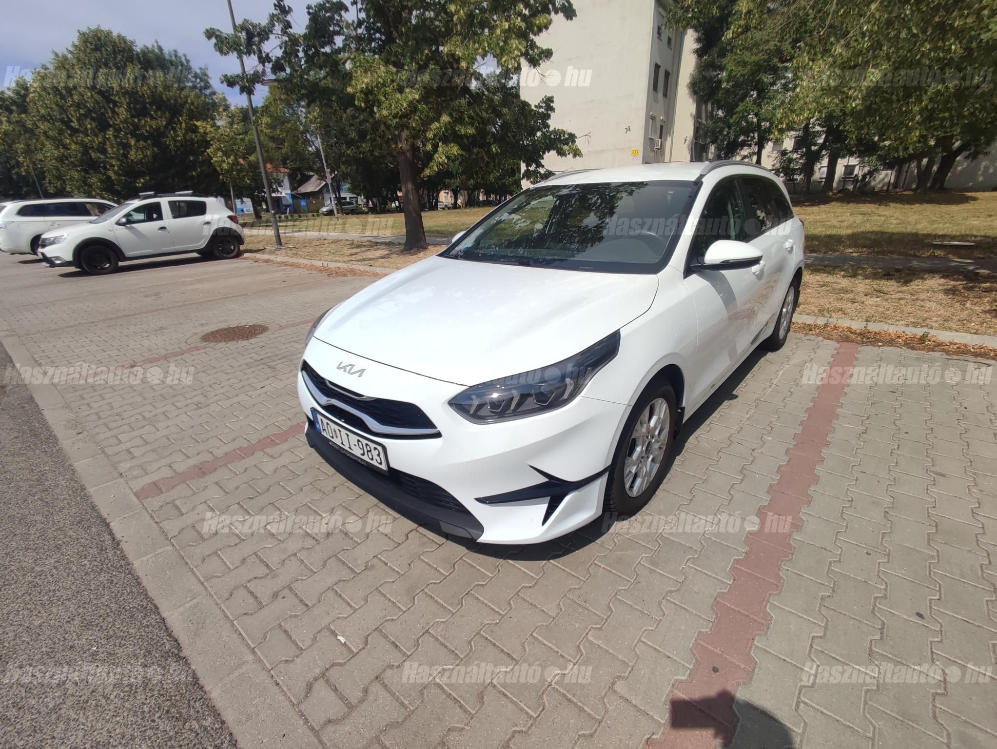 KIA CEE'D 2022/6 - 1