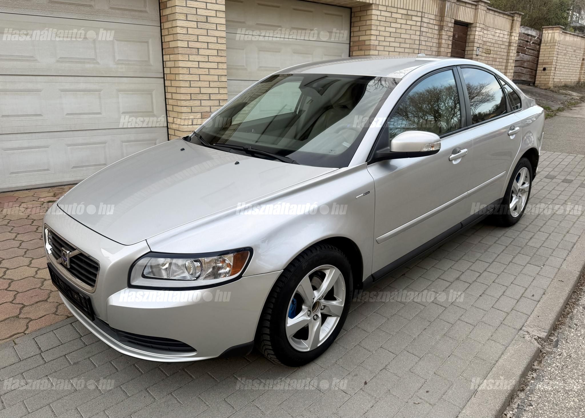 VOLVO S40 2008/3 - 1