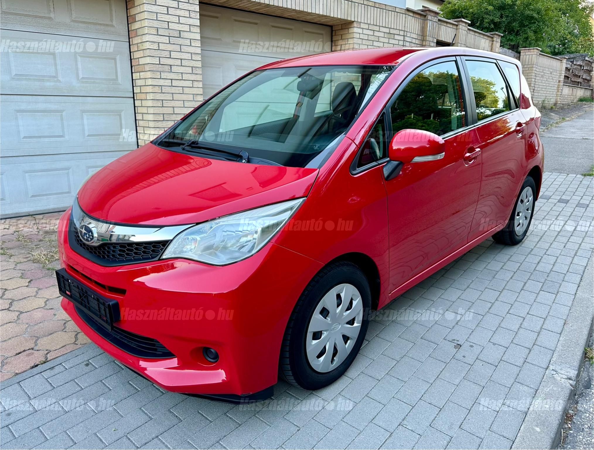 SUBARU TREZIA 2012/4 - 1