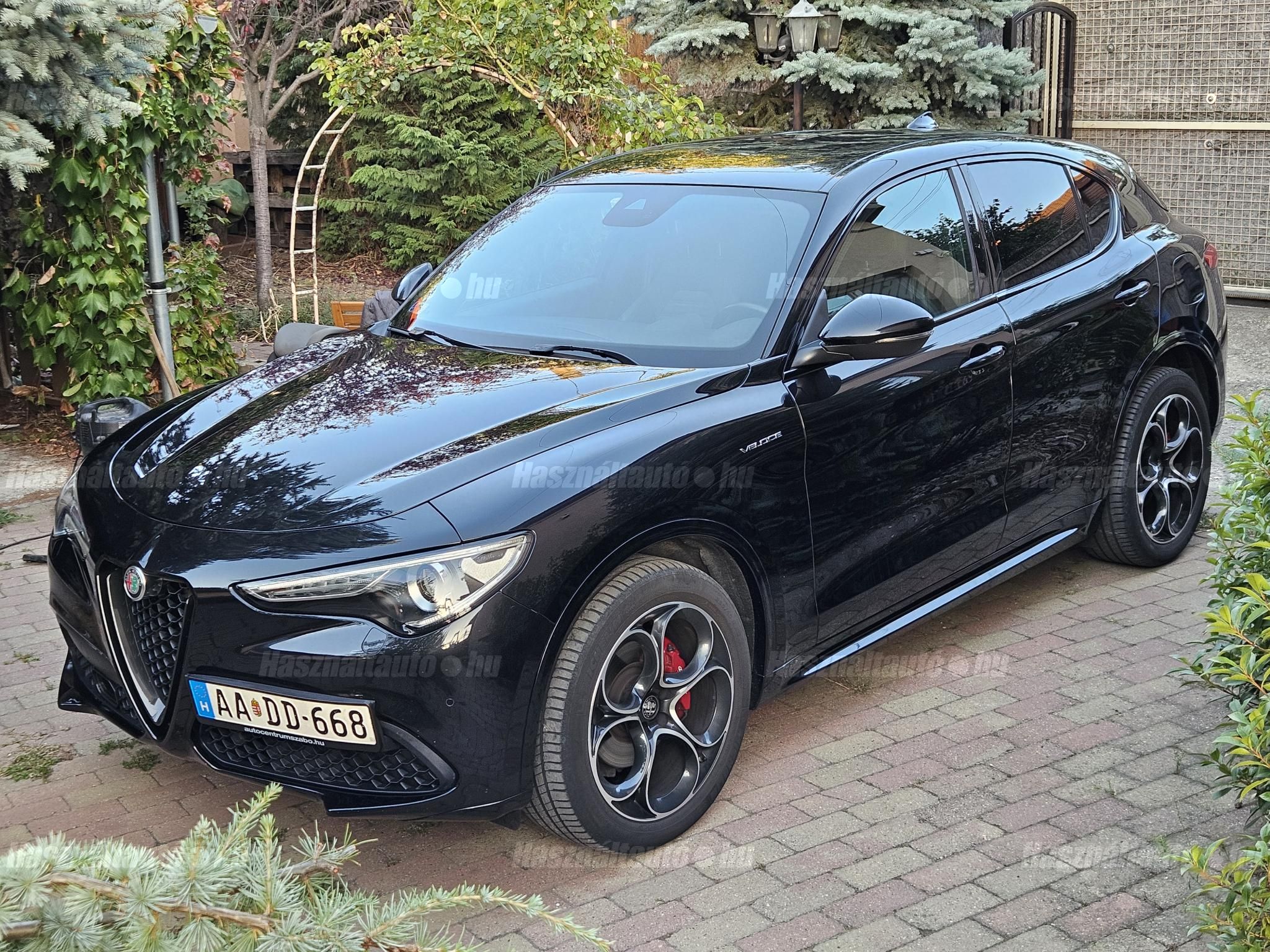 ALFA ROMEO STELVIO 2022/9 - 1