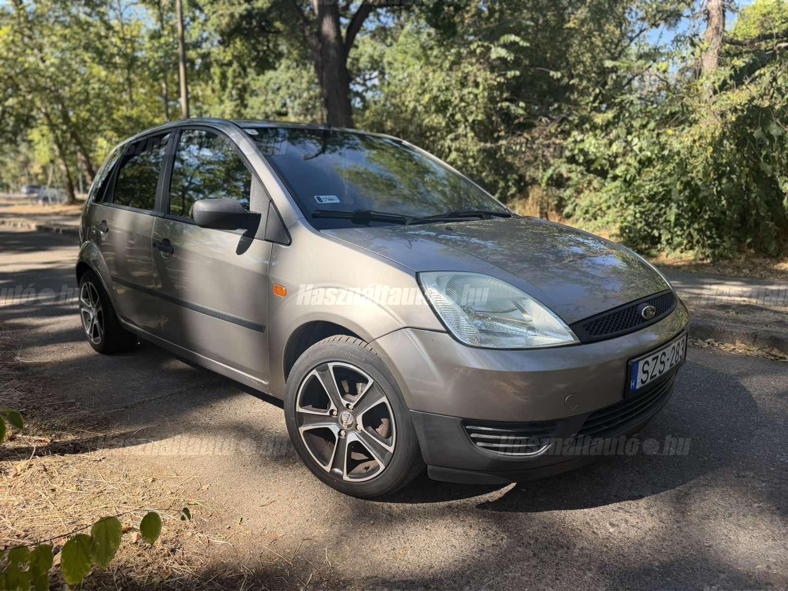 FORD FIESTA 2003/6 - 1