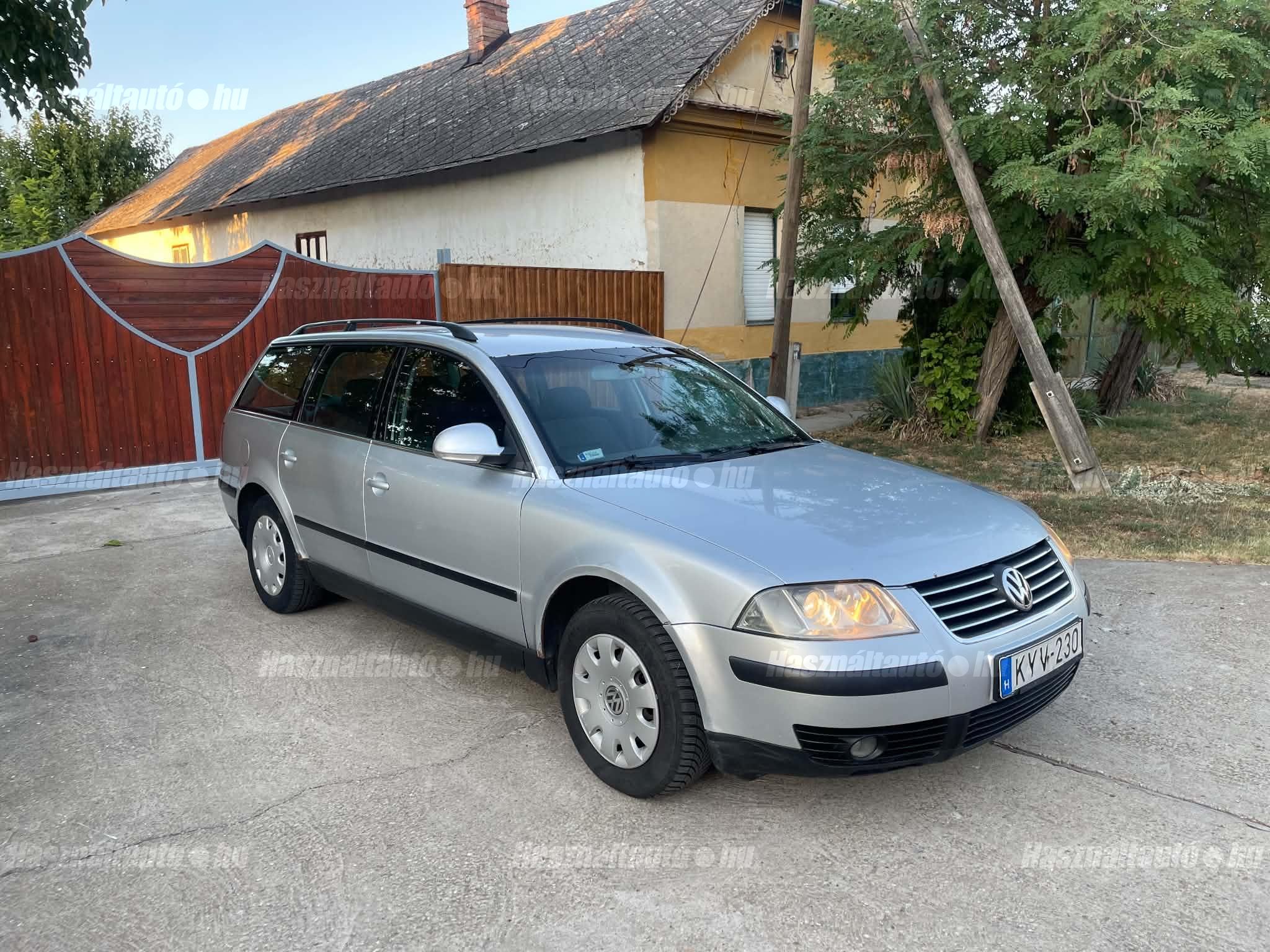 VOLKSWAGEN PASSAT V 2004/9 - 1