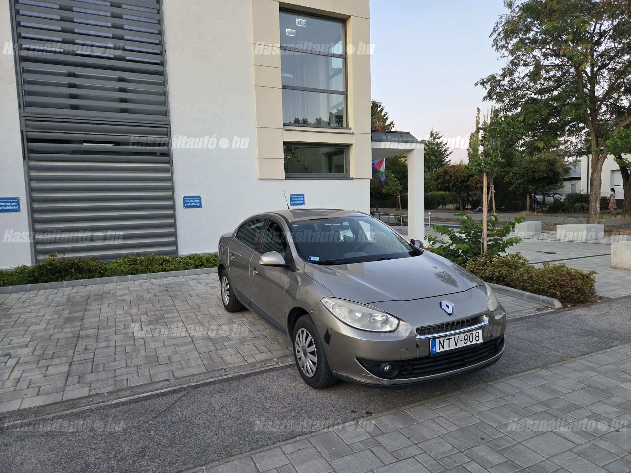 RENAULT FLUENCE 2011 - 1