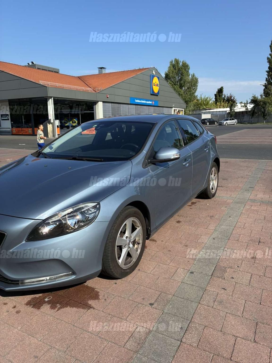 VOLVO V40 2016/5 - 1