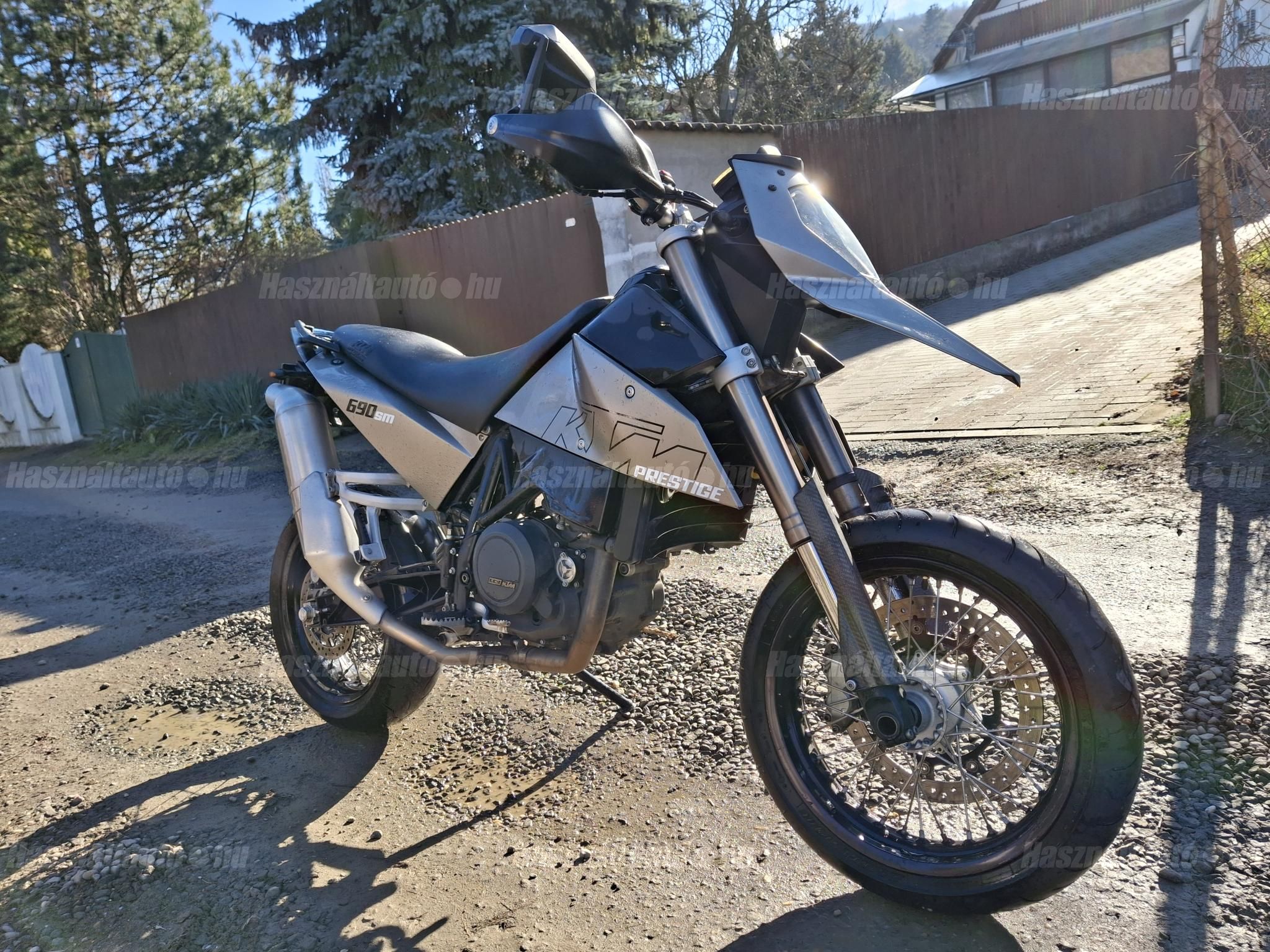 KTM 690 SUPERMOTO PRESTIGE 2007/12 - 1