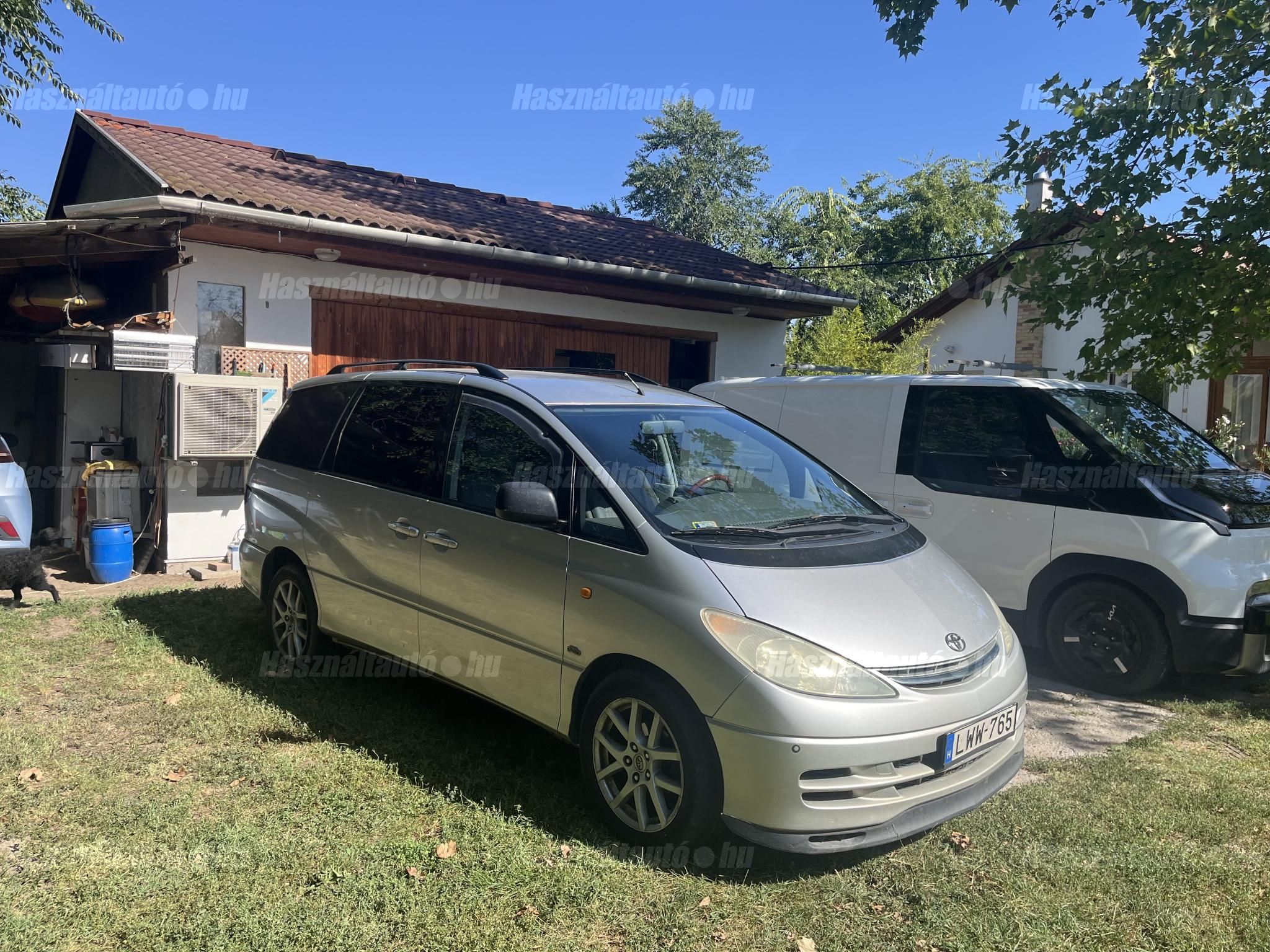 TOYOTA PREVIA 2003/8 - 1