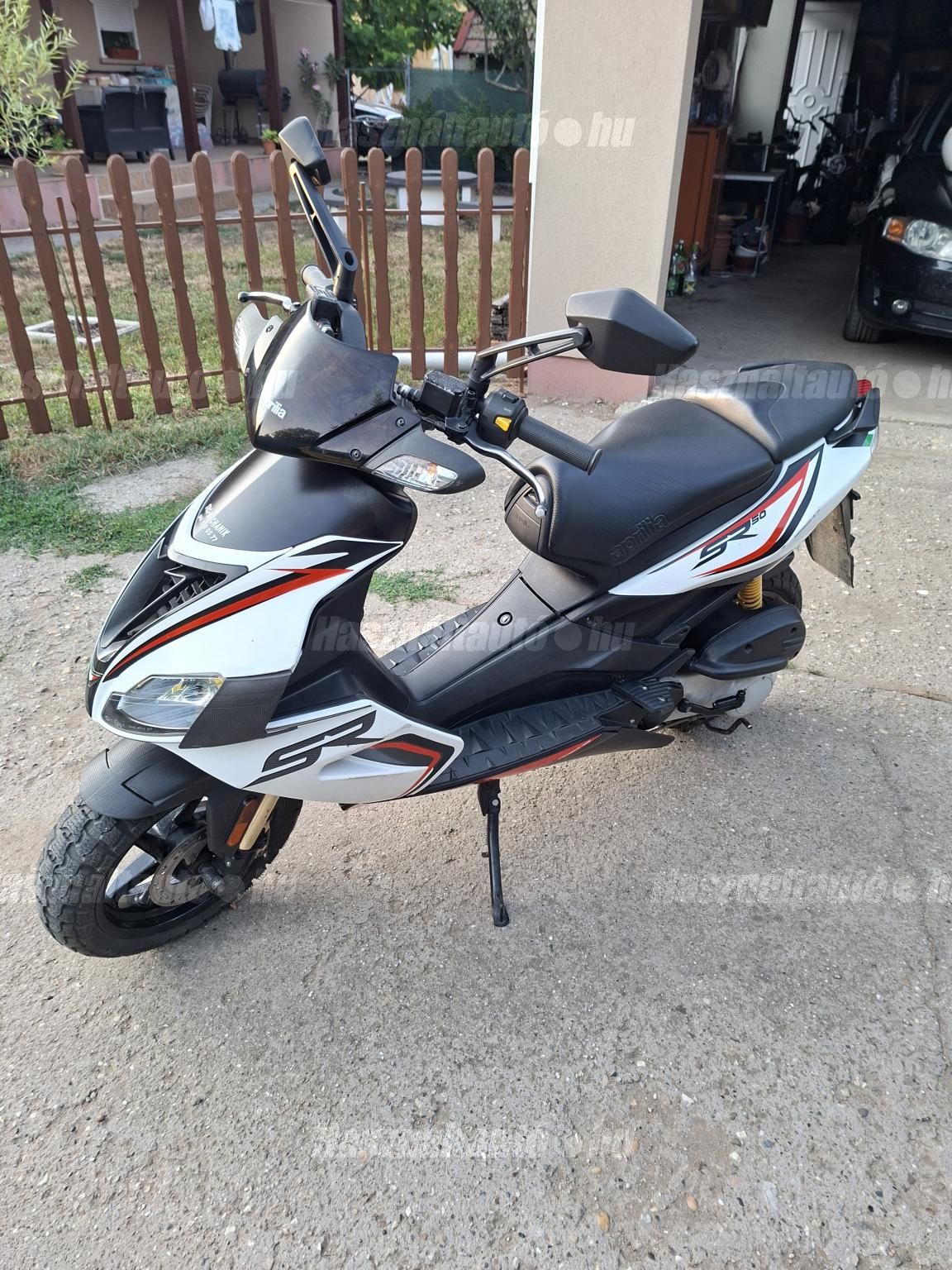 APRILIA SR 50 2017/6 - 1