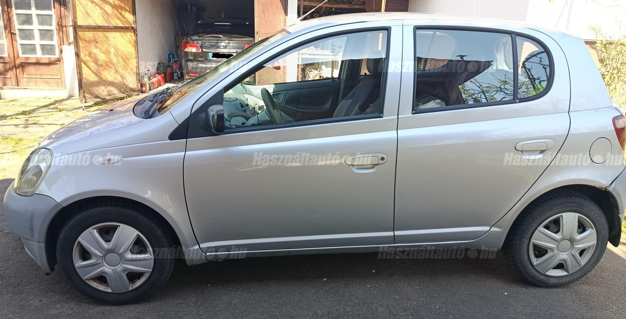 TOYOTA YARIS 1999 - 1