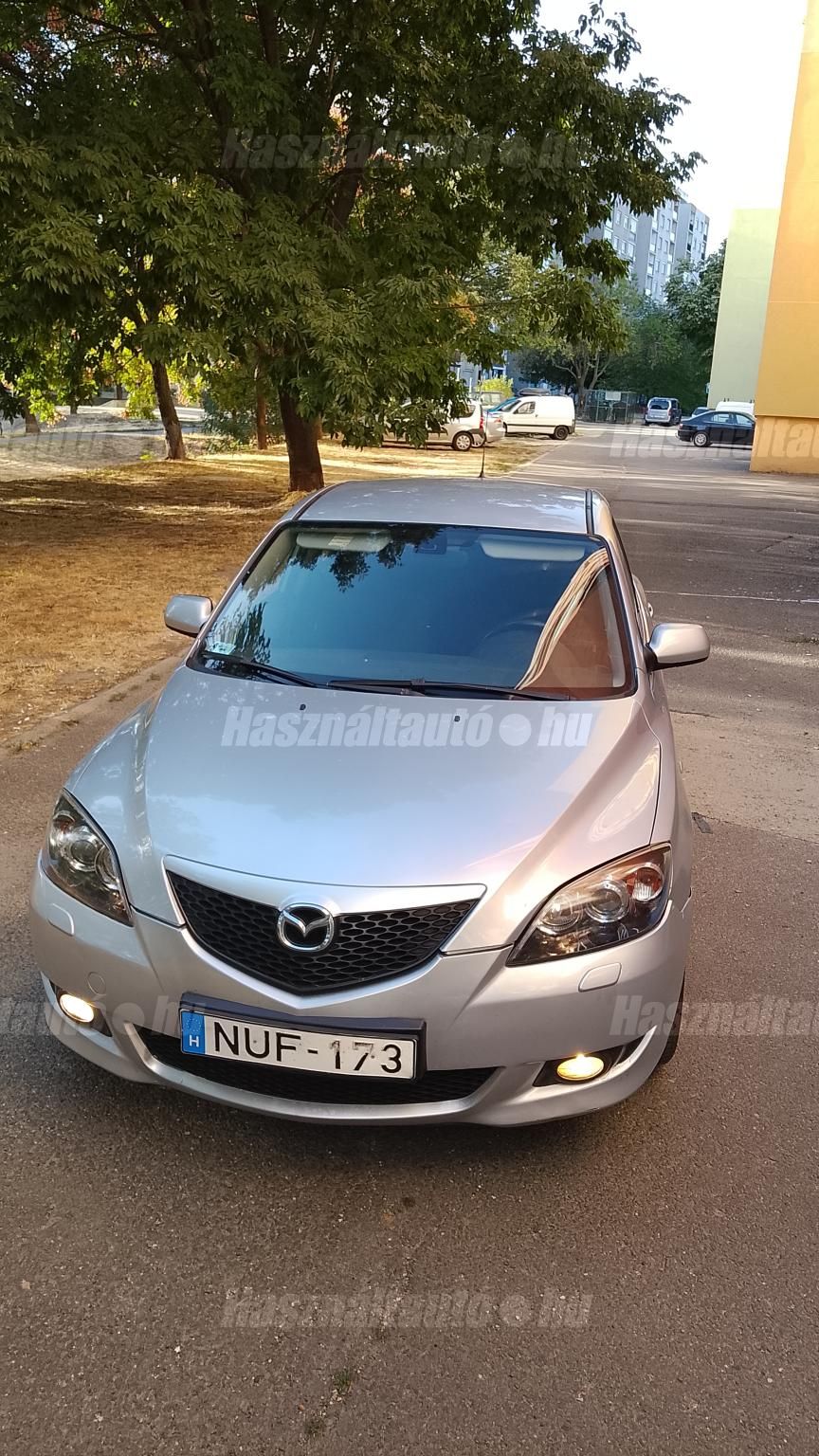 MAZDA 3 2006 - 1