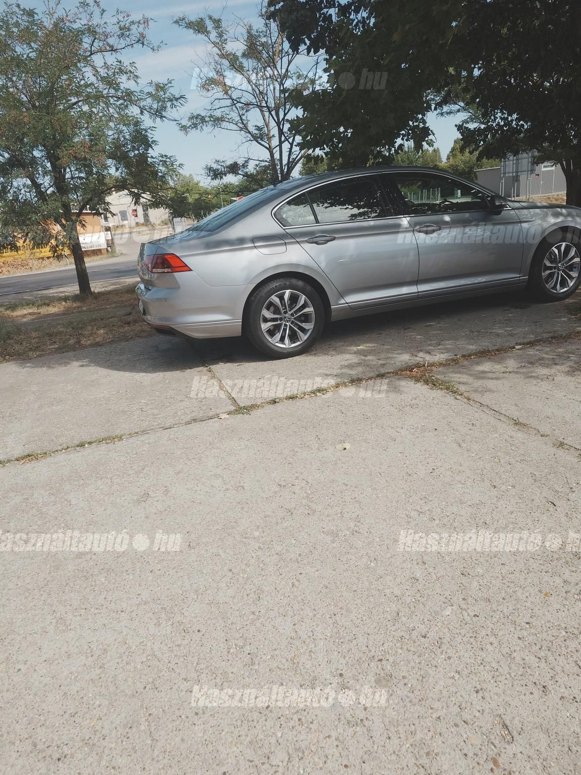 VOLKSWAGEN PASSAT VIII 2021/2 - 1