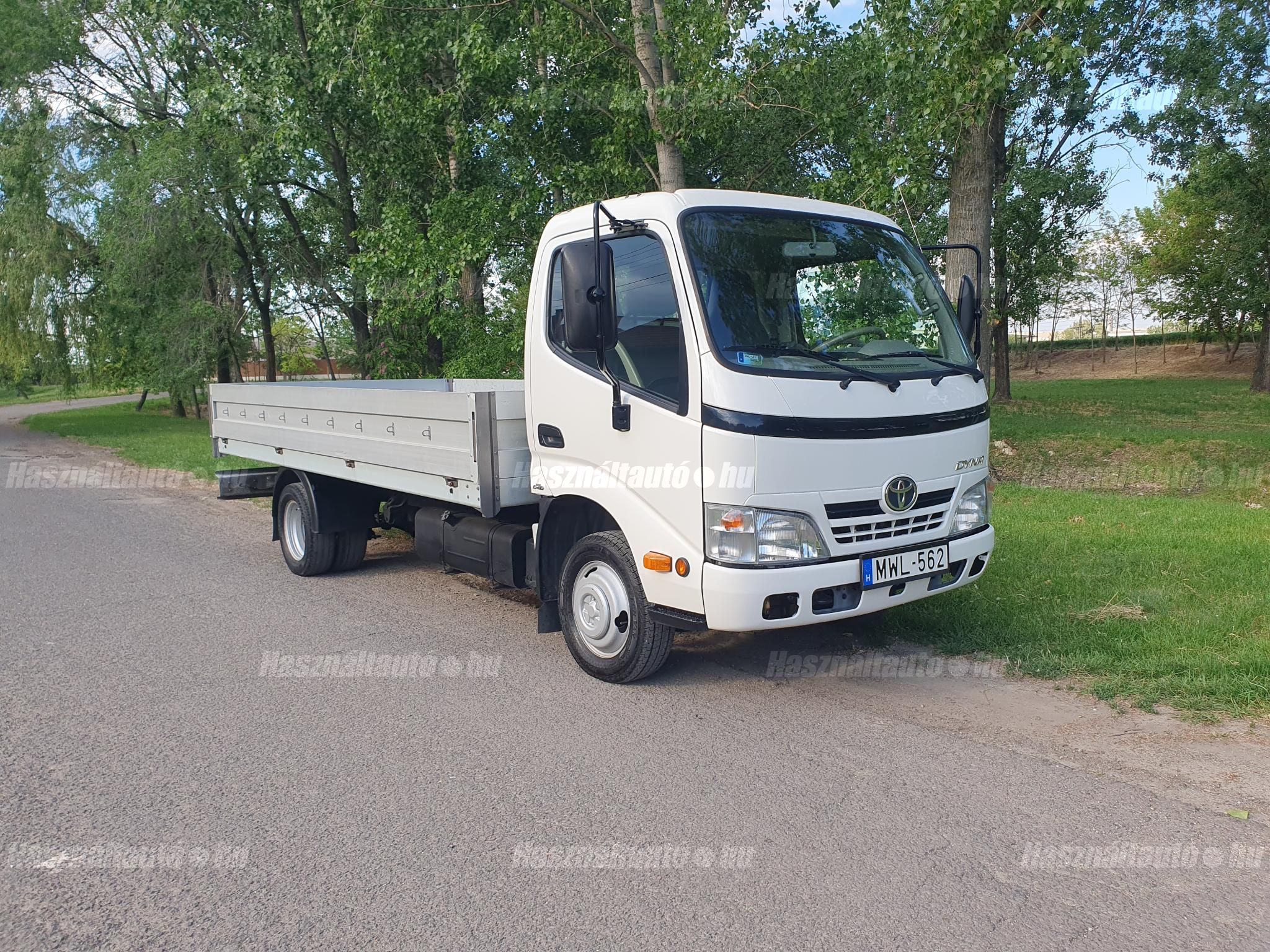 TOYOTA DYNA 2014/5 - 1