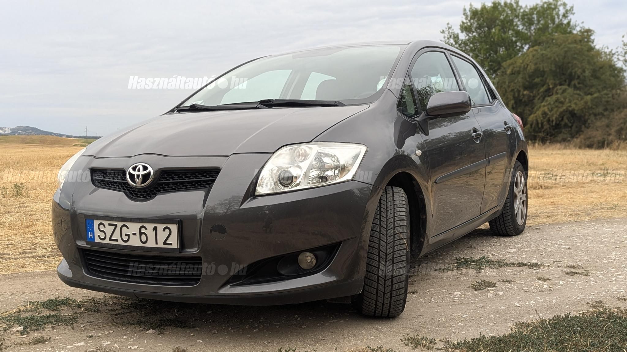 TOYOTA AURIS 2007/11 - 1