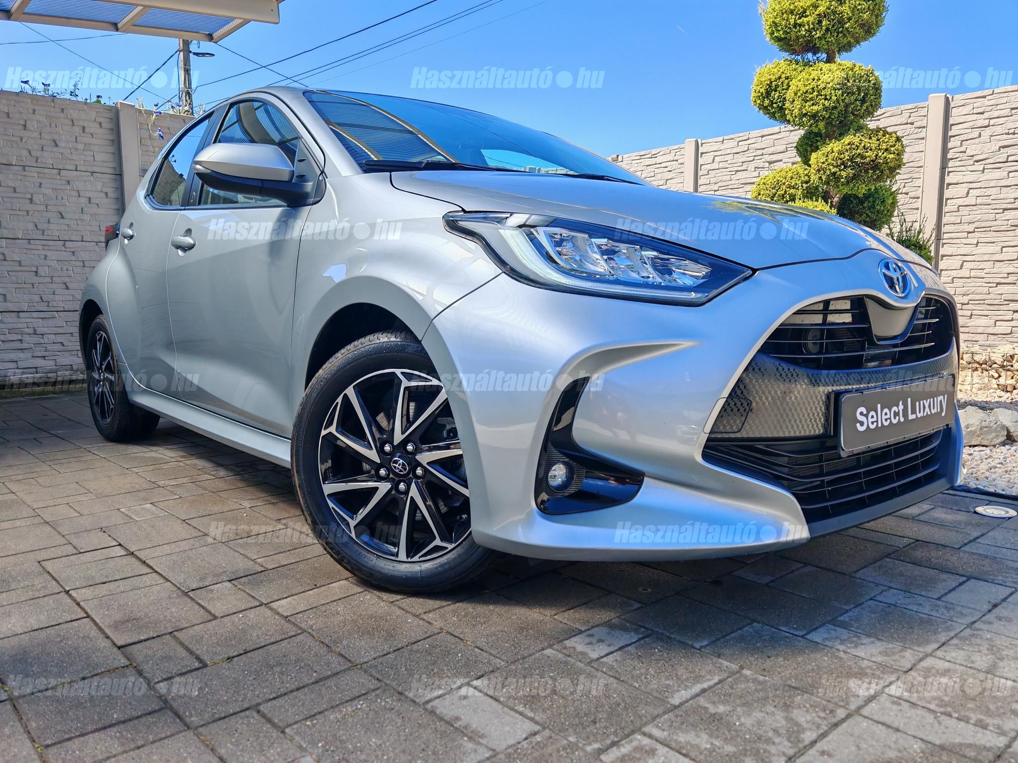 TOYOTA YARIS 2022/6 - 1