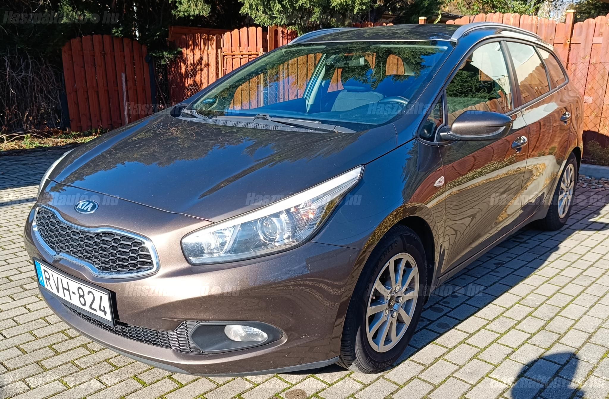 KIA CEE'D 2013/1 - 1