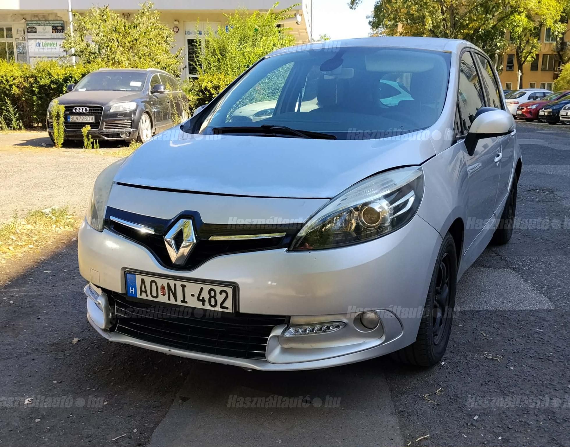 RENAULT SCENIC 2015 - 1