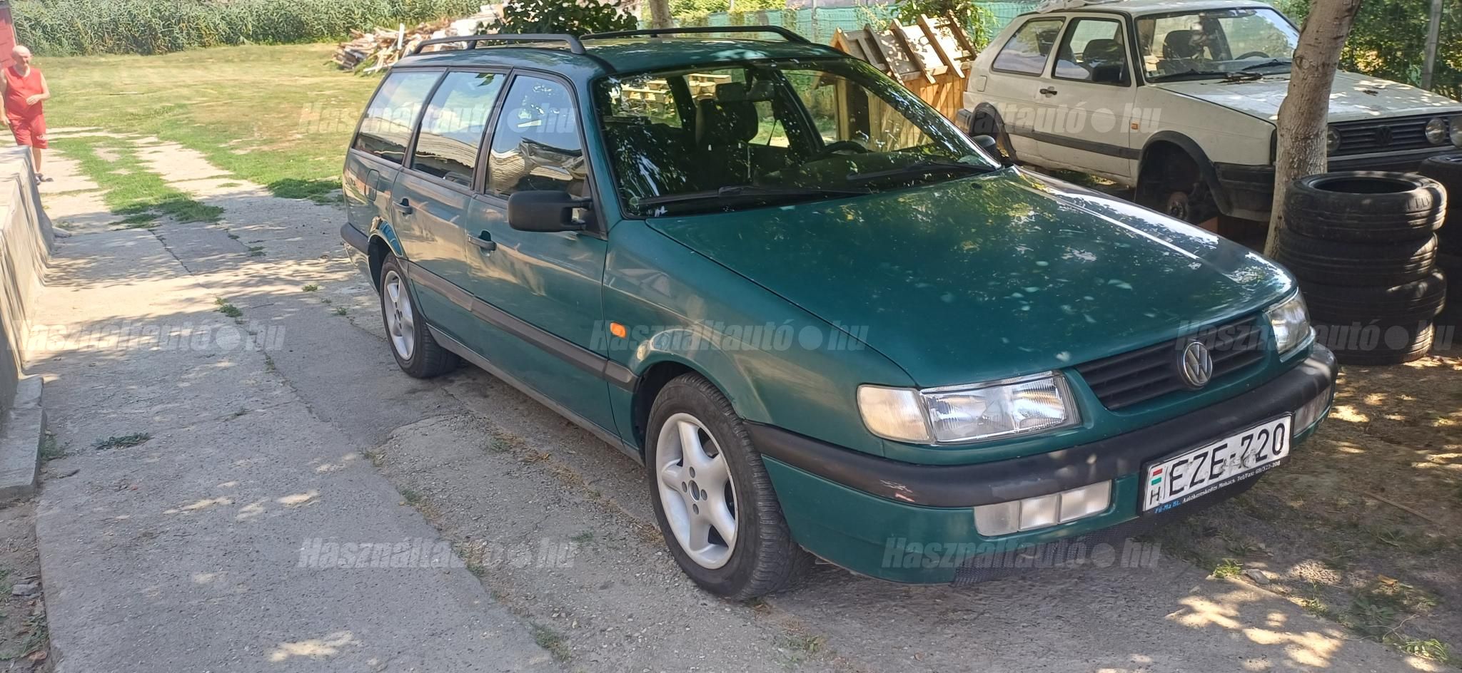 VOLKSWAGEN PASSAT 1995/8 - 1