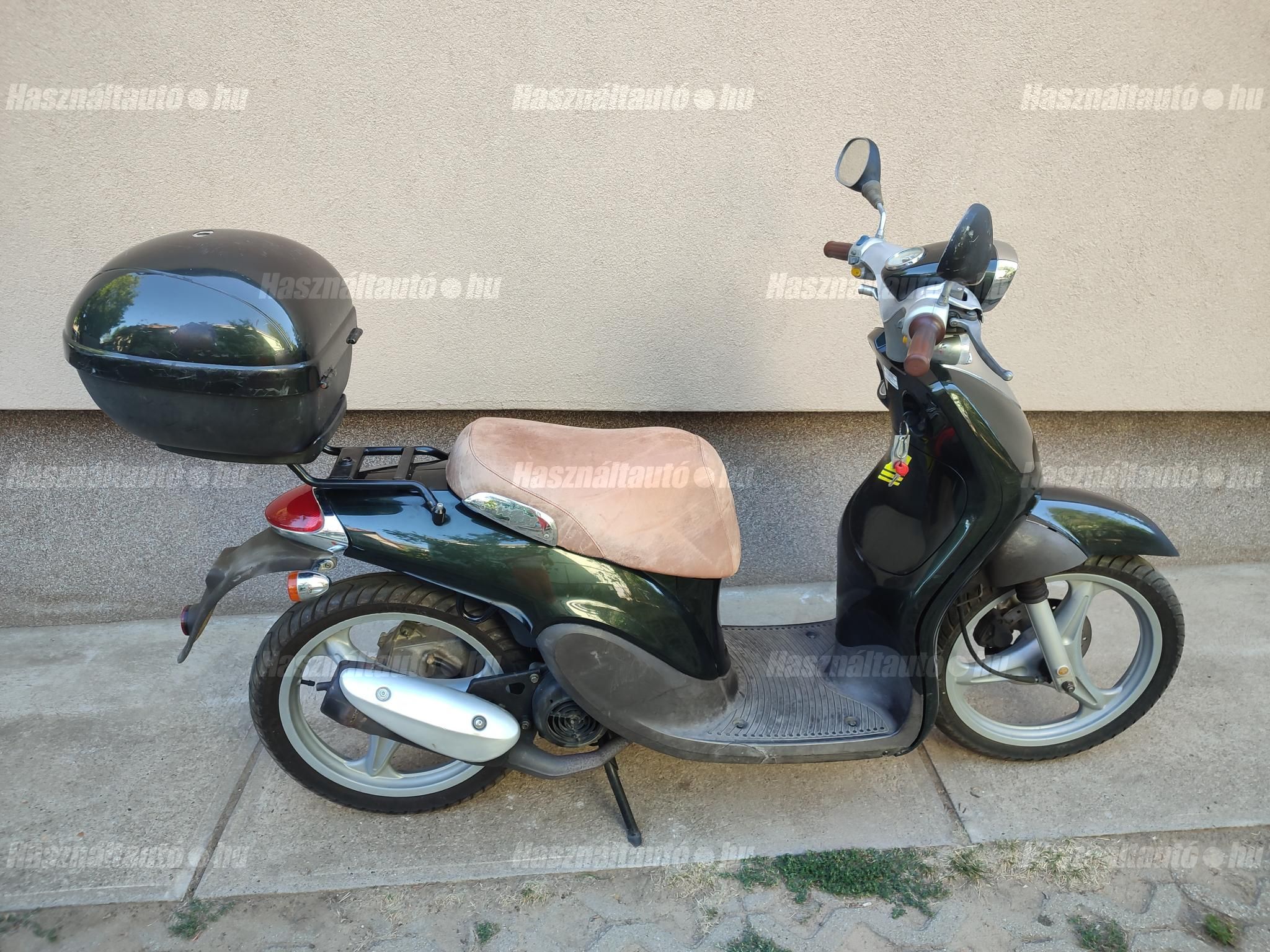 YAMAHA WHY 2000/6 - 1