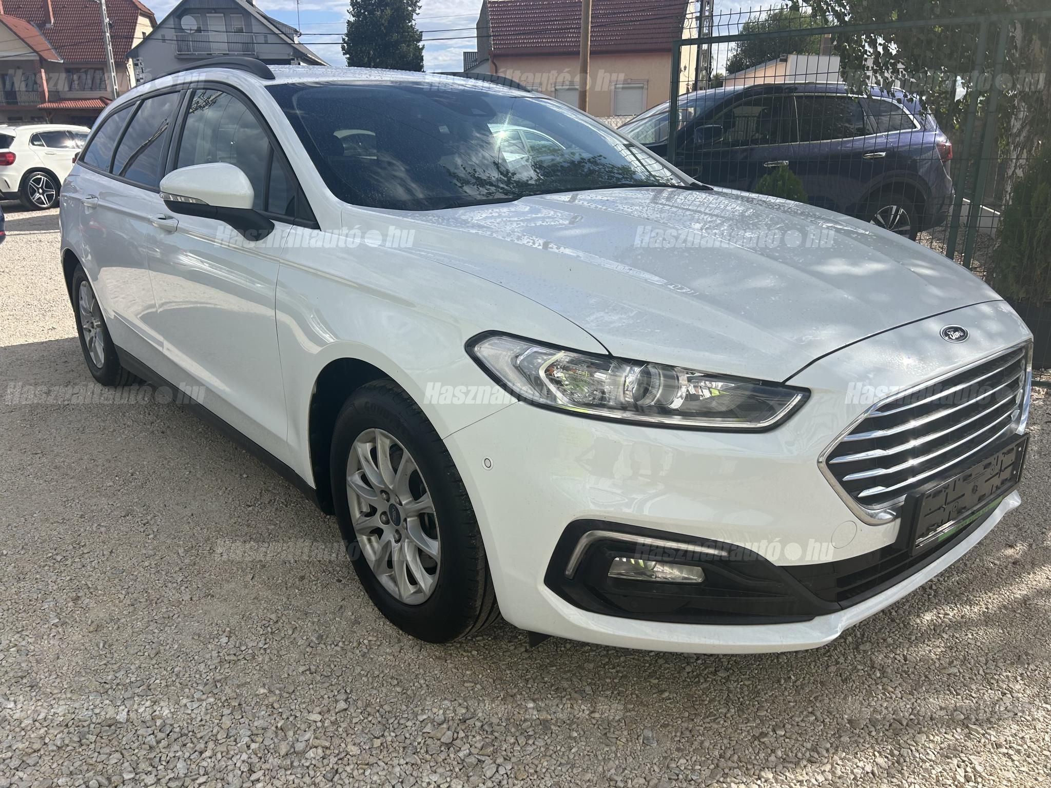 FORD MONDEO 2022/9 - 1