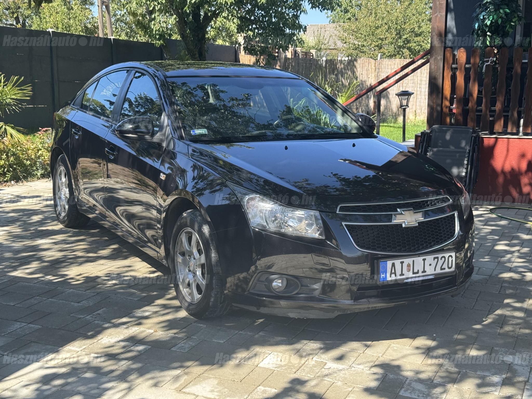 CHEVROLET CRUZE 2010 - 1