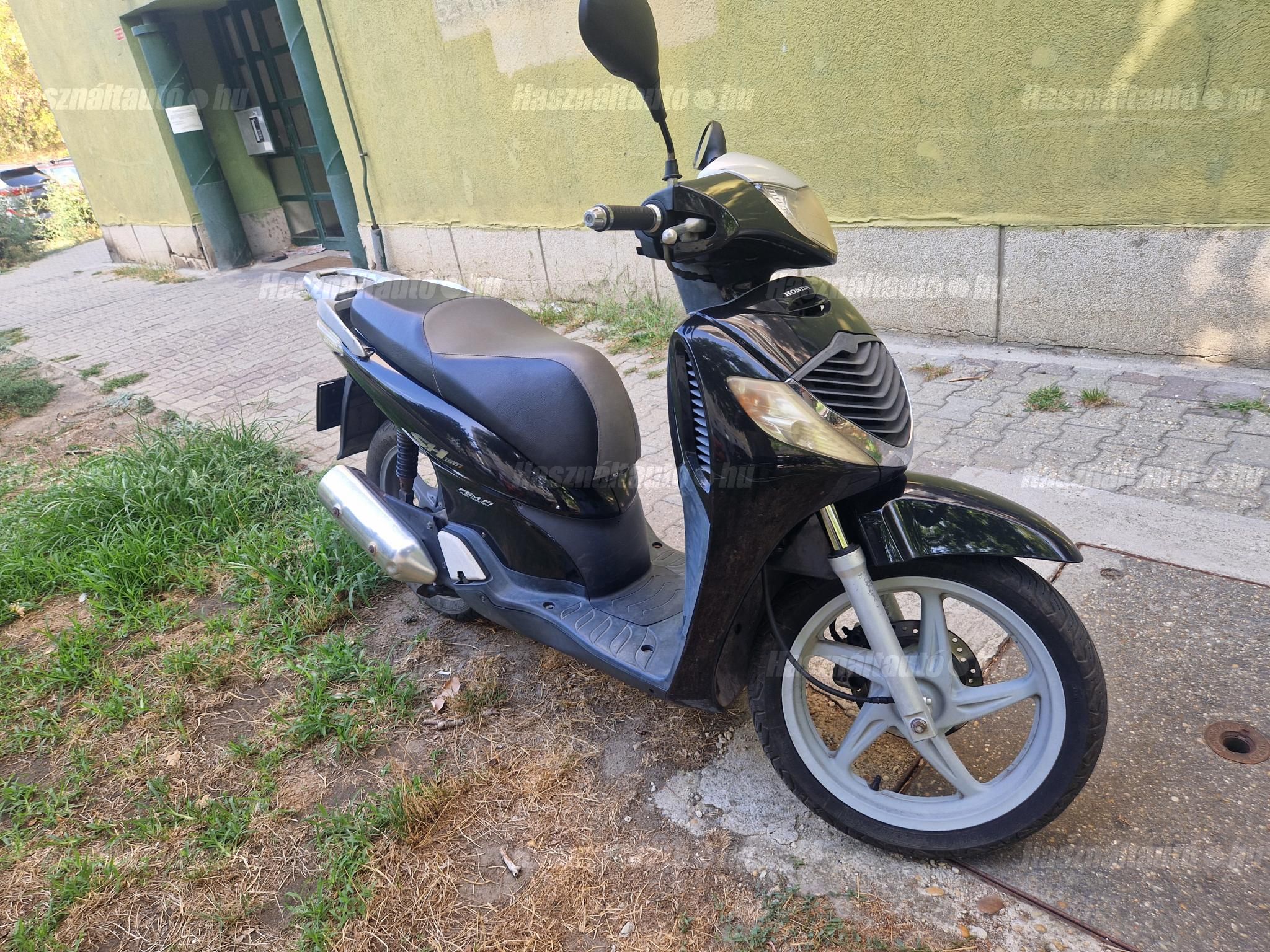 HONDA SH 150 2005/6 - 1
