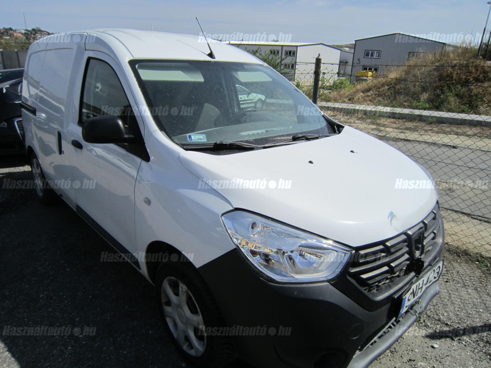 DACIA DOKKER 2020/12 - 1