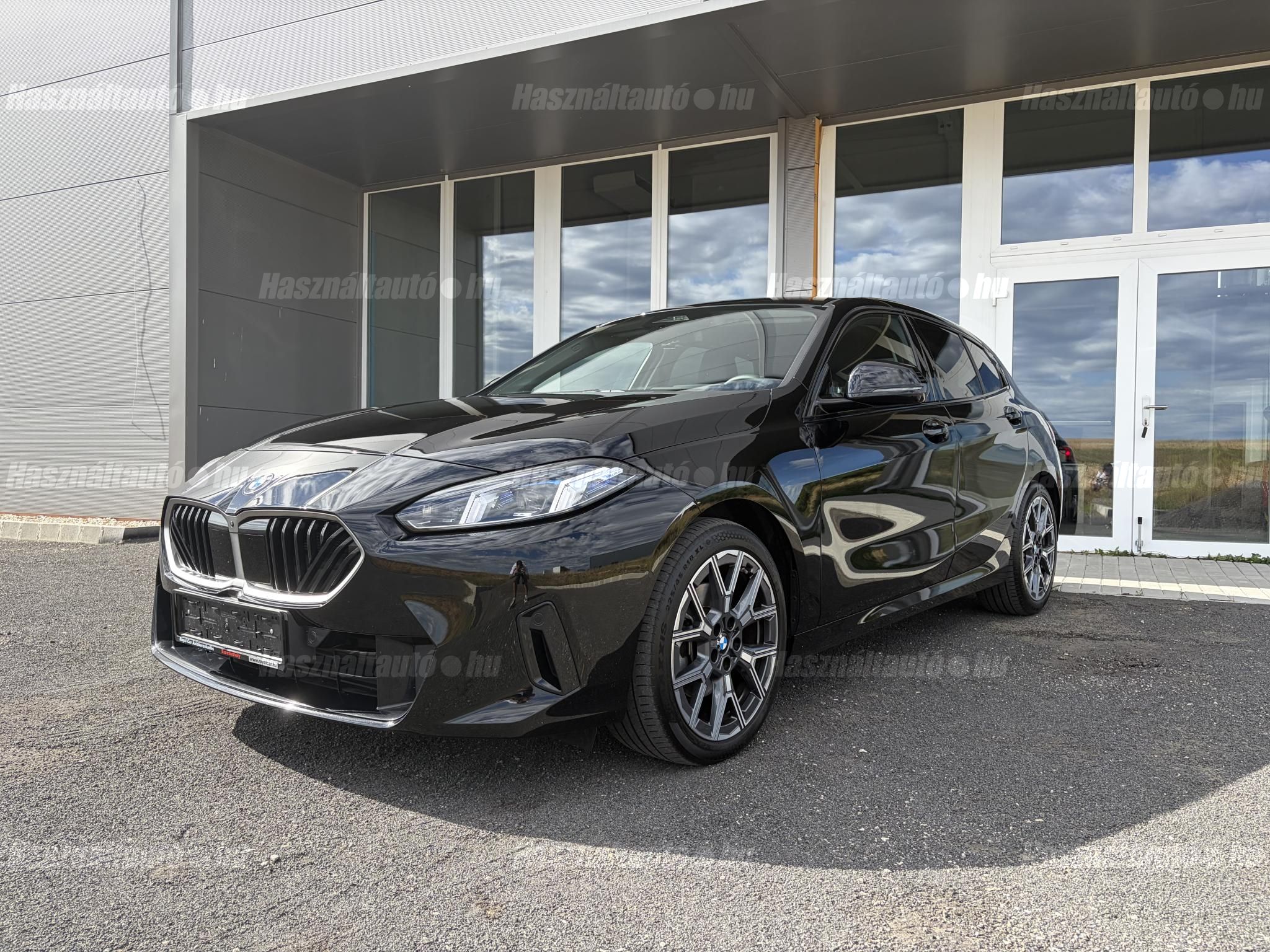 BMW 120 2025/3 - 1