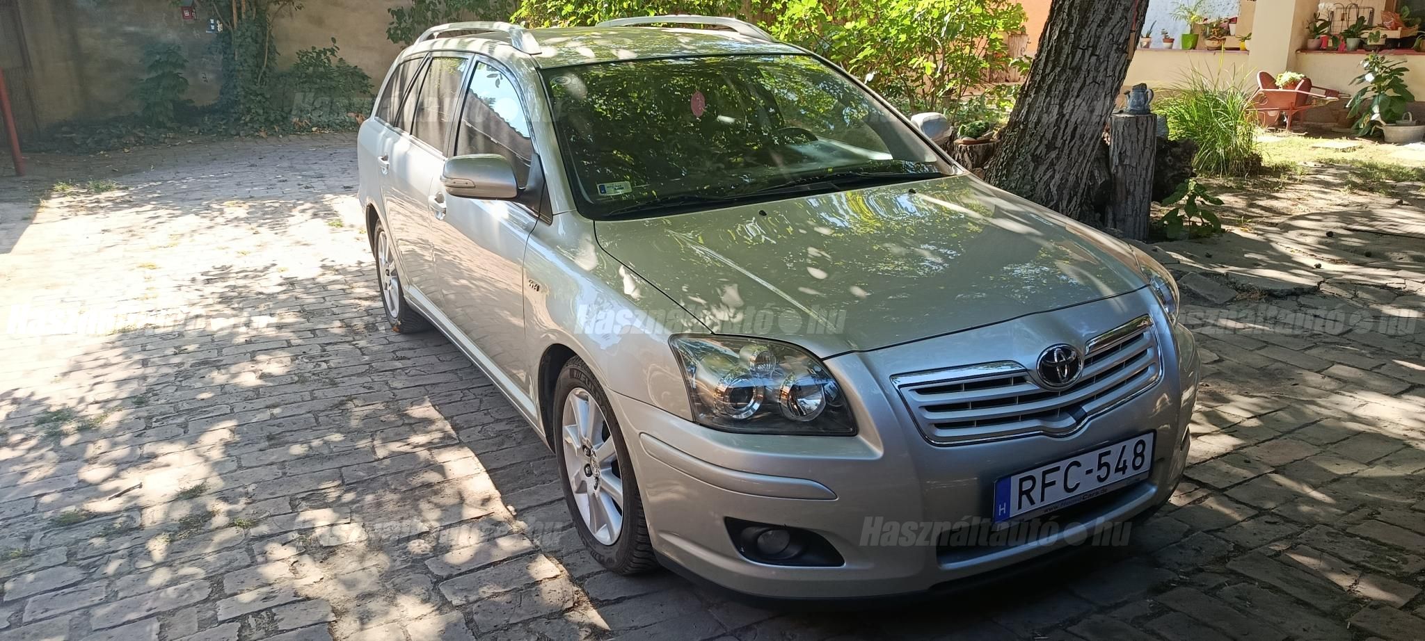 TOYOTA AVENSIS 2006/10 - 1