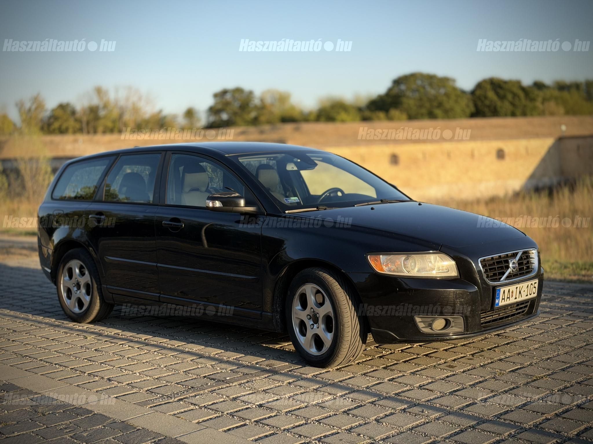 VOLVO V50 2009/1 - 1
