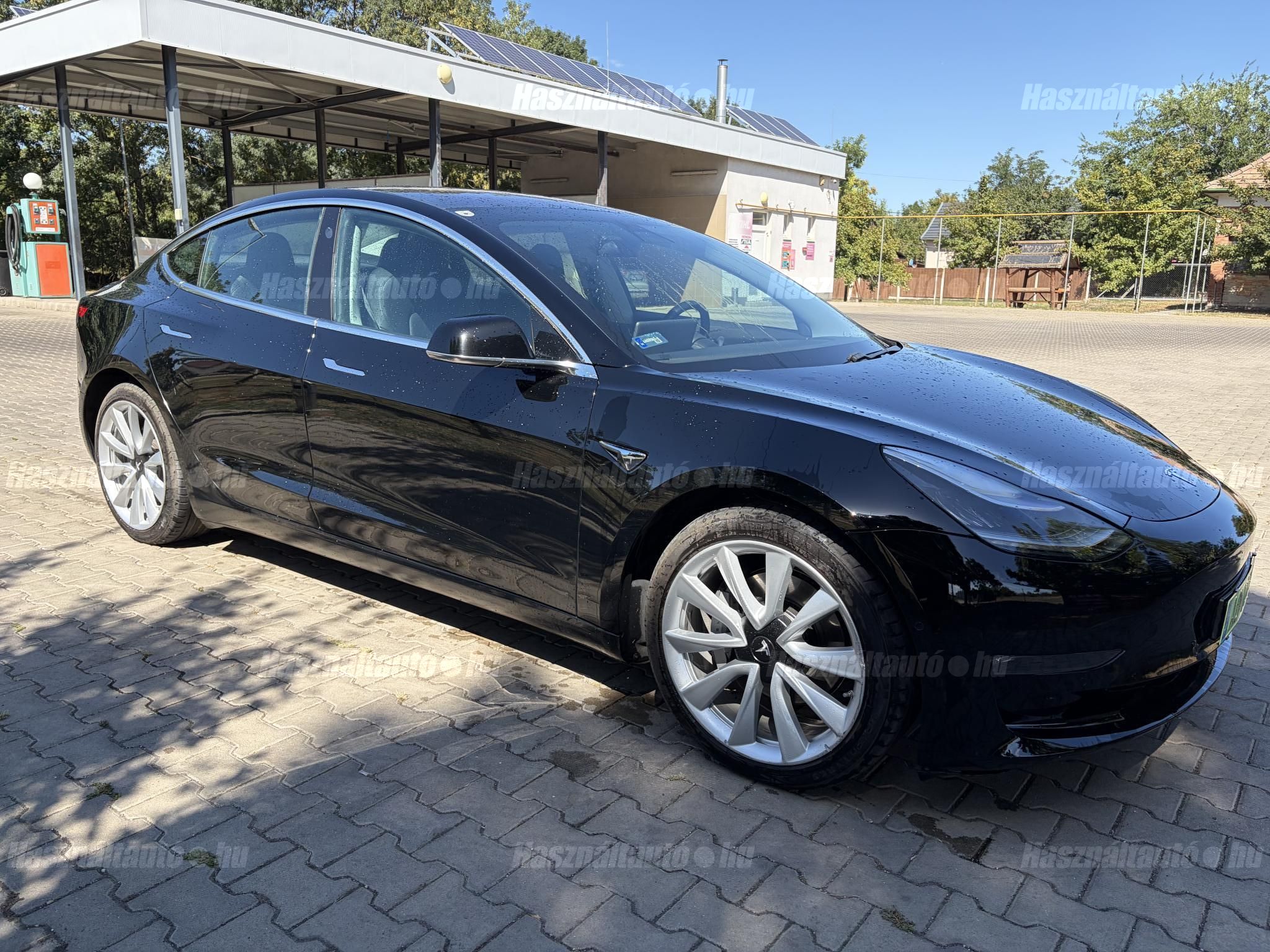 TESLA MODEL 3 2019/3 - 1