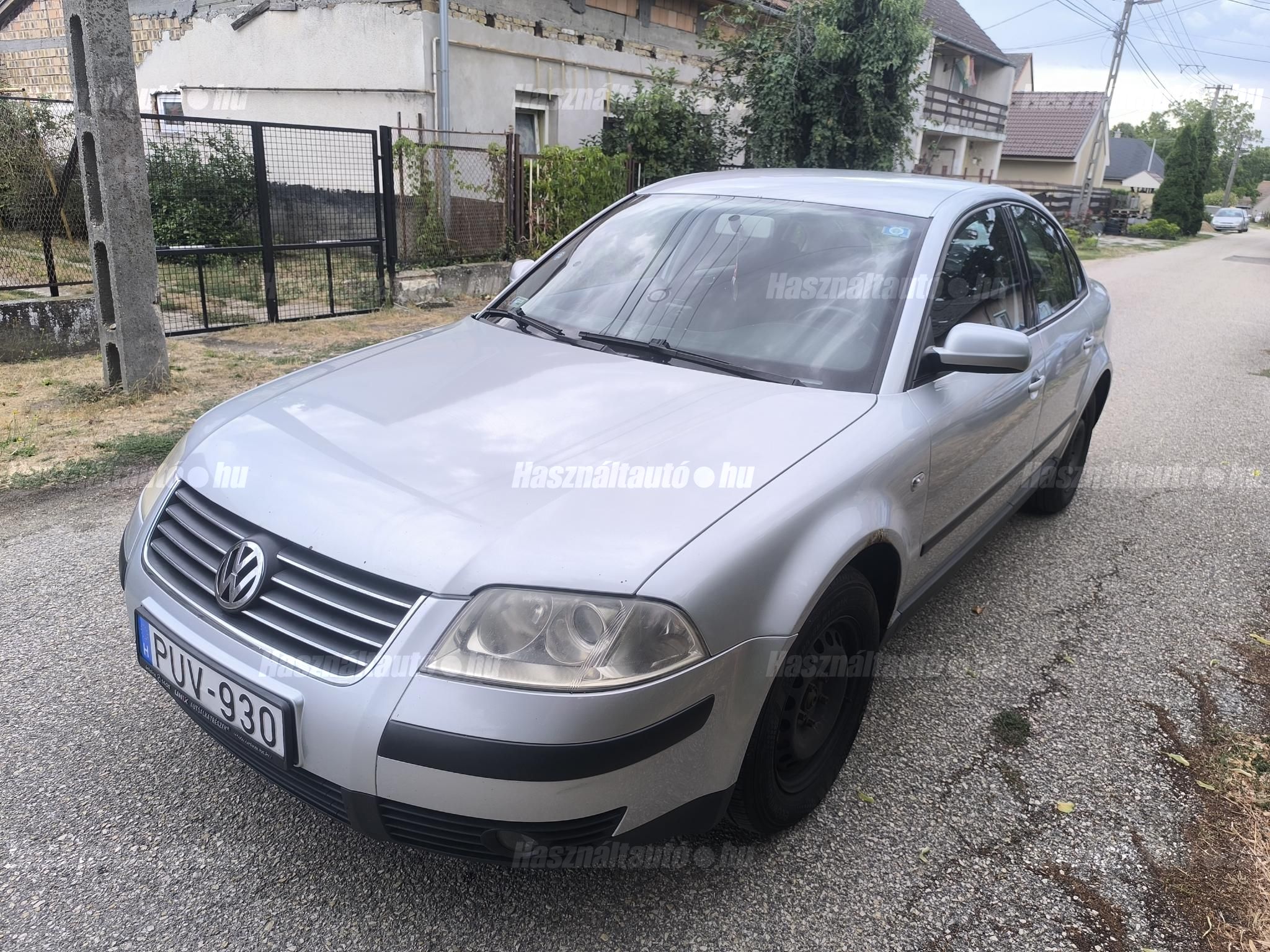 VOLKSWAGEN PASSAT V 2004 - 1
