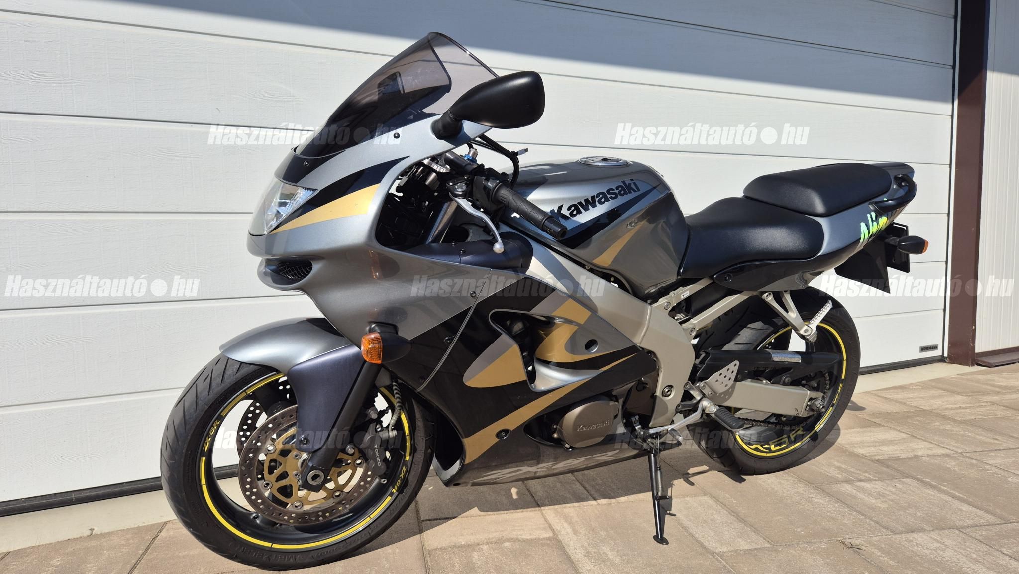 KAWASAKI ZX-6R (NINJA) 2000/5 - 1